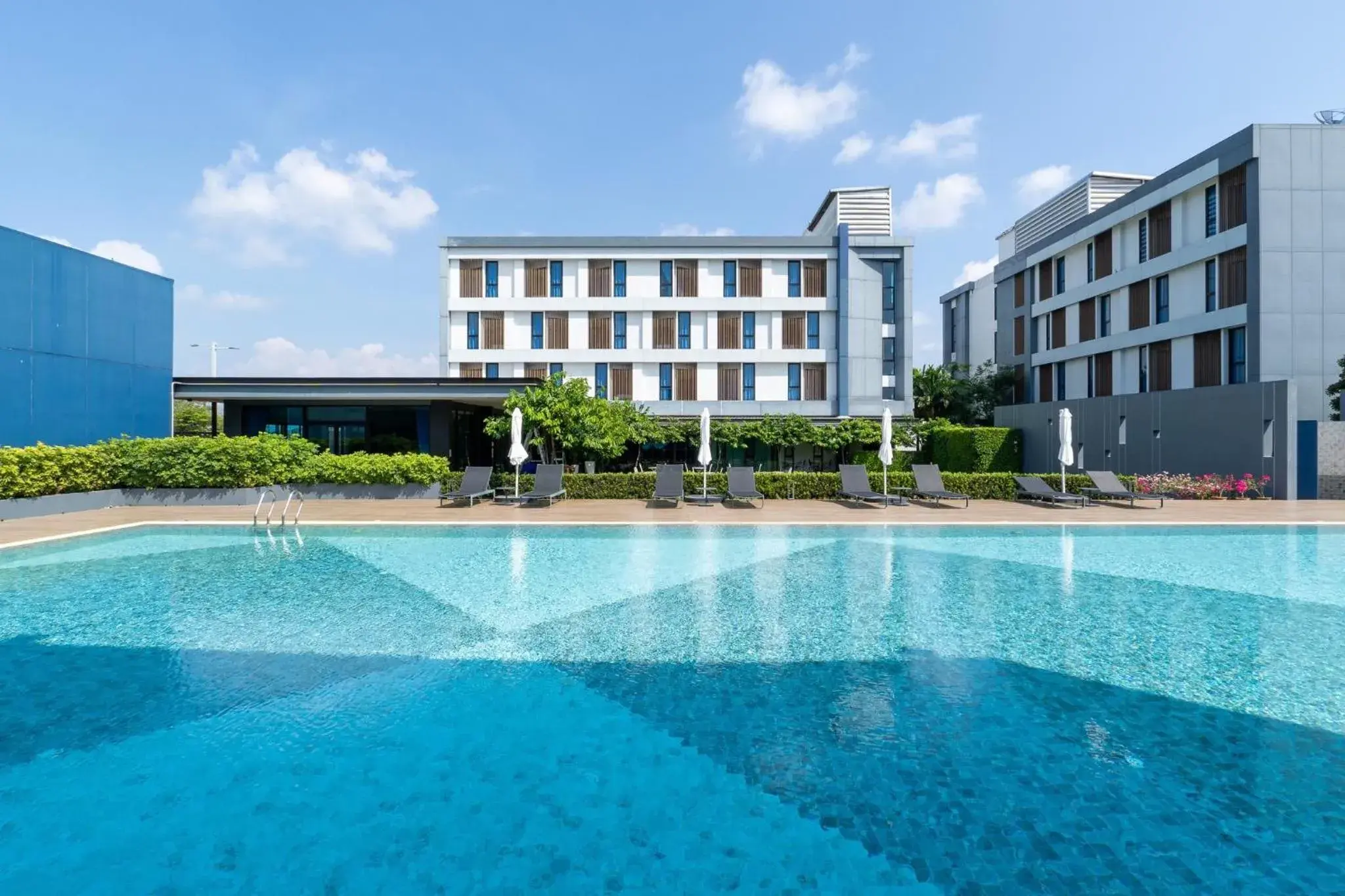 Swimming pool in Blue Rabbit Hotel Swimming pool in Blue Rabbit Hotel