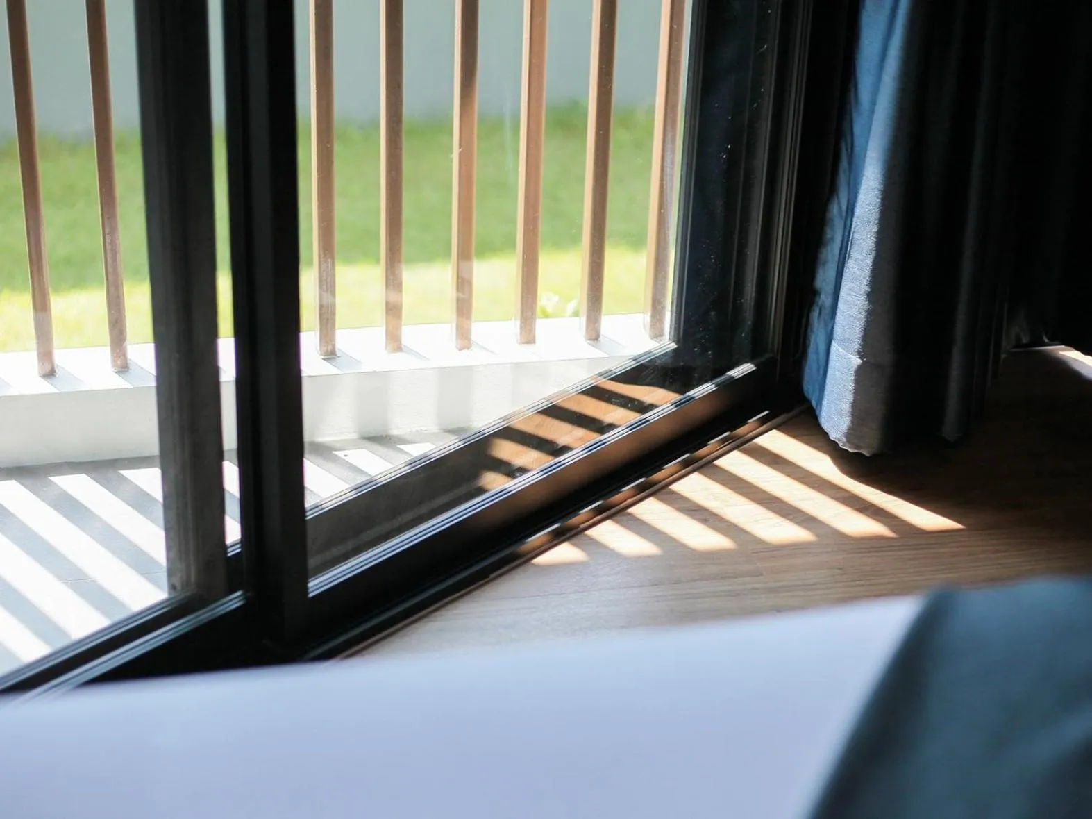 Balcony/Terrace, Bed in Blue Rabbit Hotel