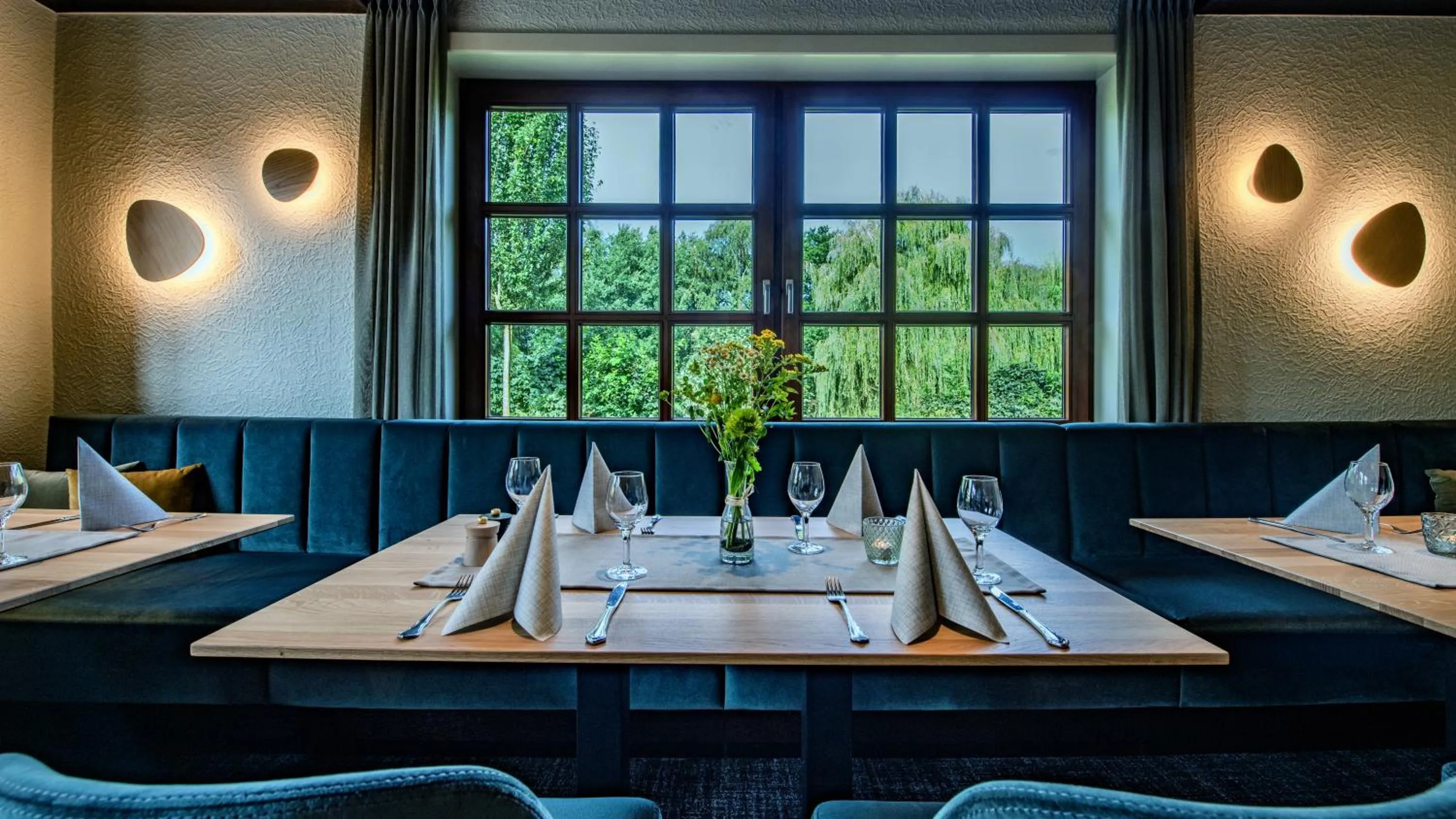 Restaurant/places to eat in Landhotel Zur Eiche