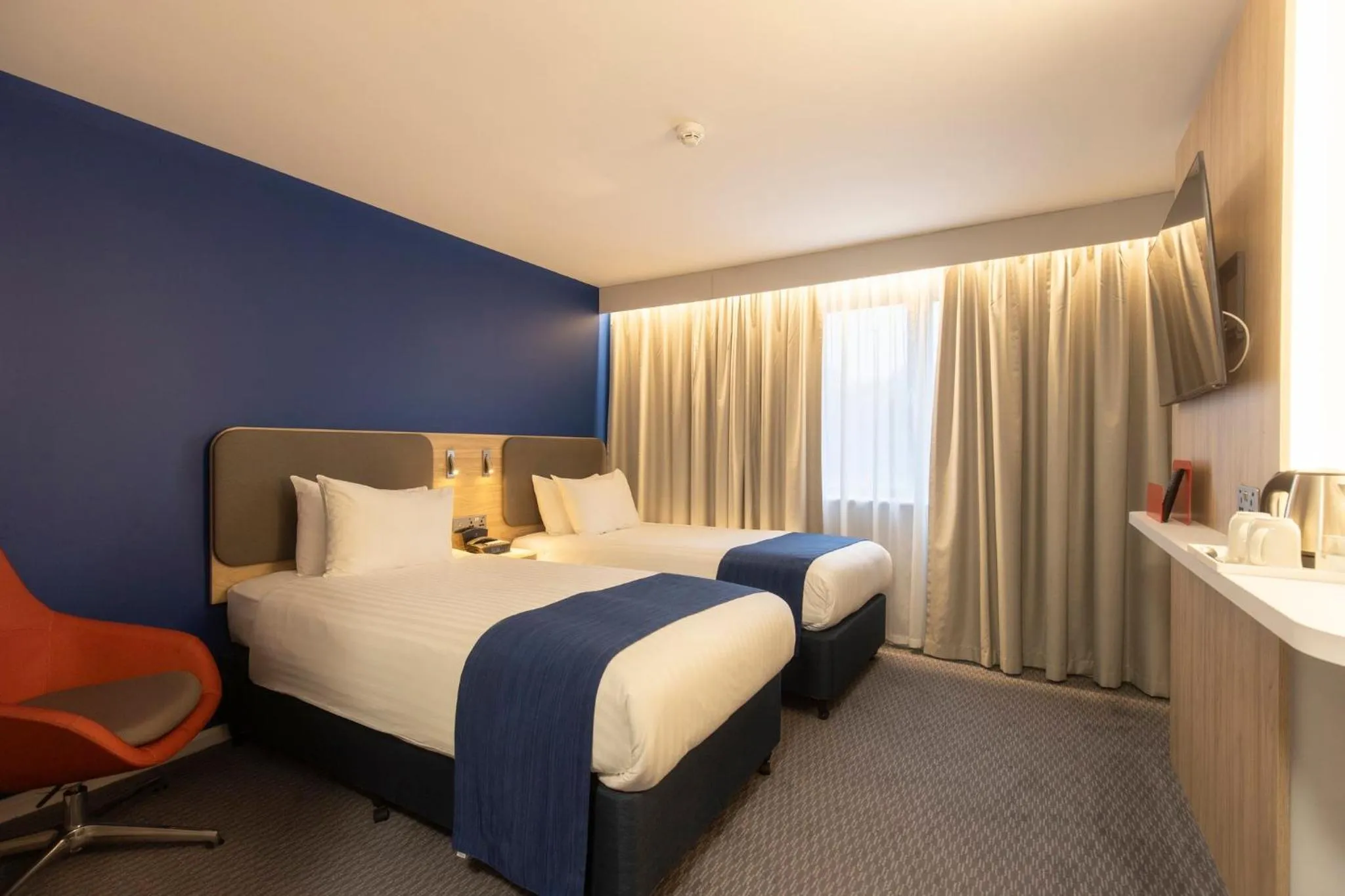 Photo of the whole room, Bed in Holiday Inn Express Poole by IHG