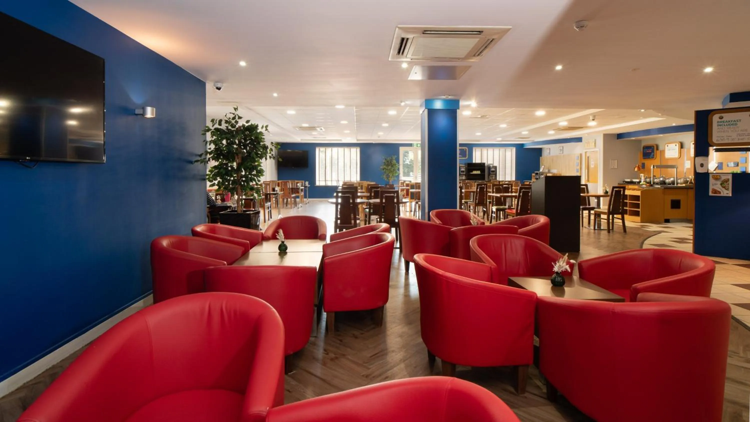 Property building in Holiday Inn Express Poole by IHG