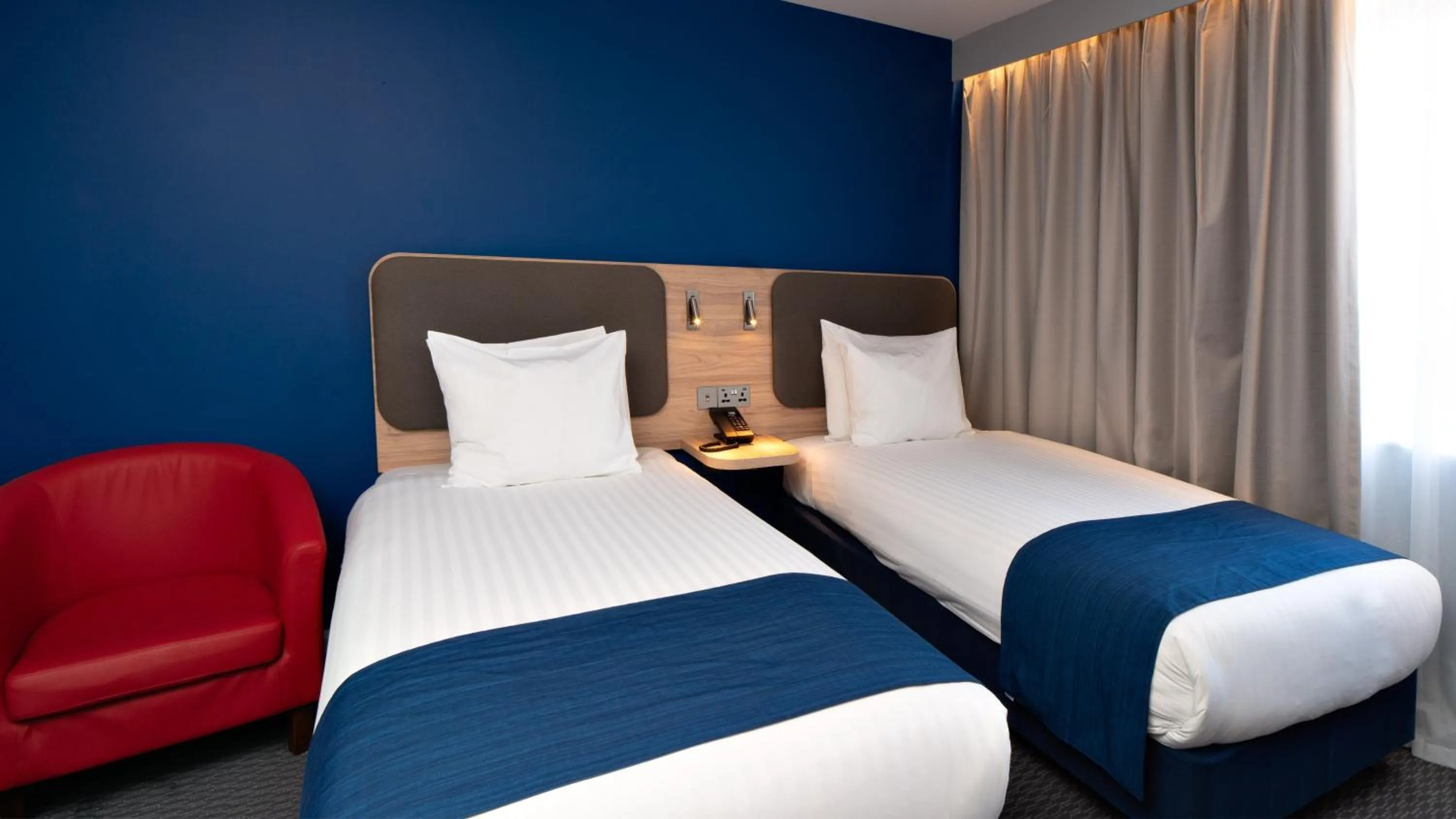 Photo of the whole room, Bed in Holiday Inn Express Poole by IHG