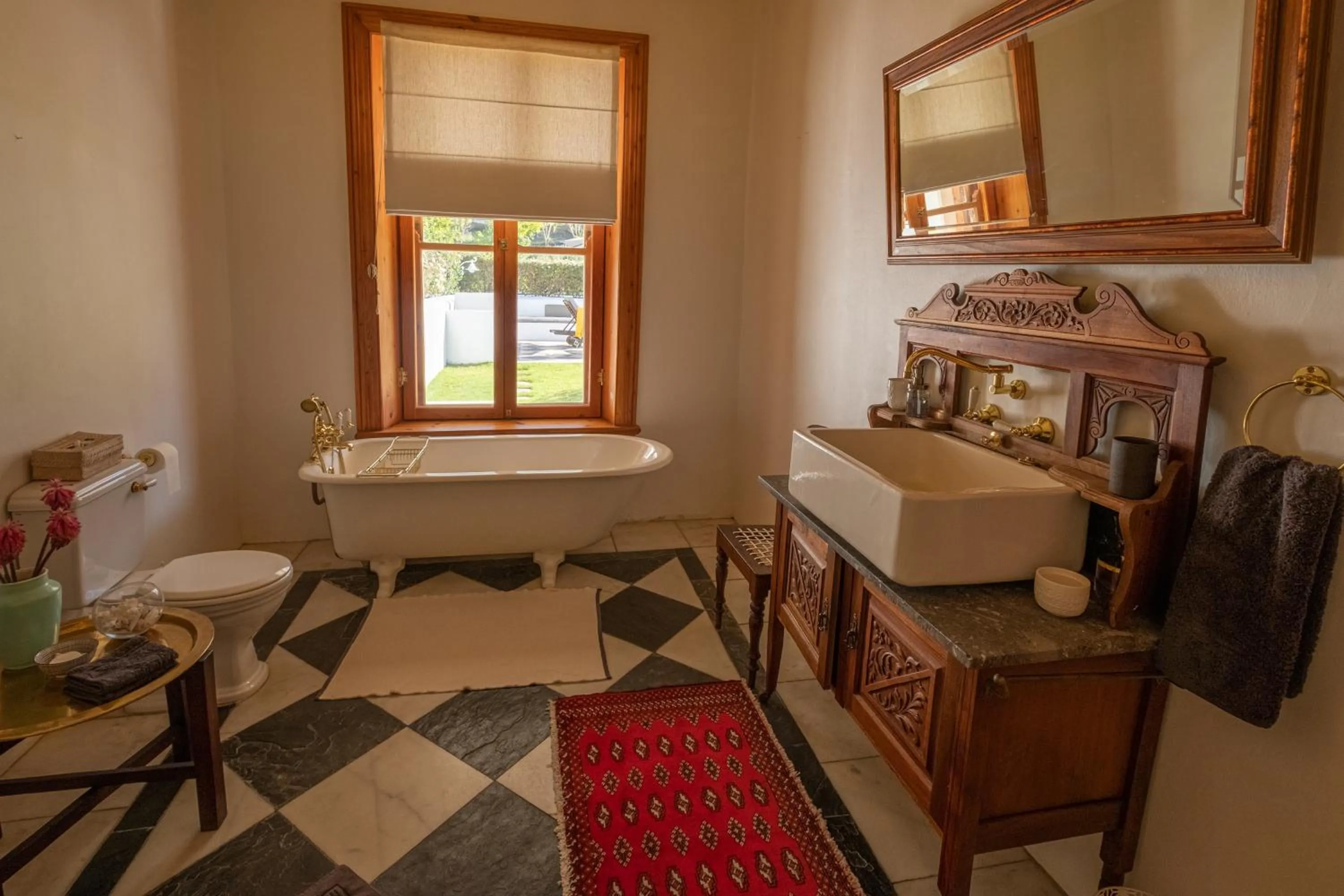 Bathroom in Merindol Manor