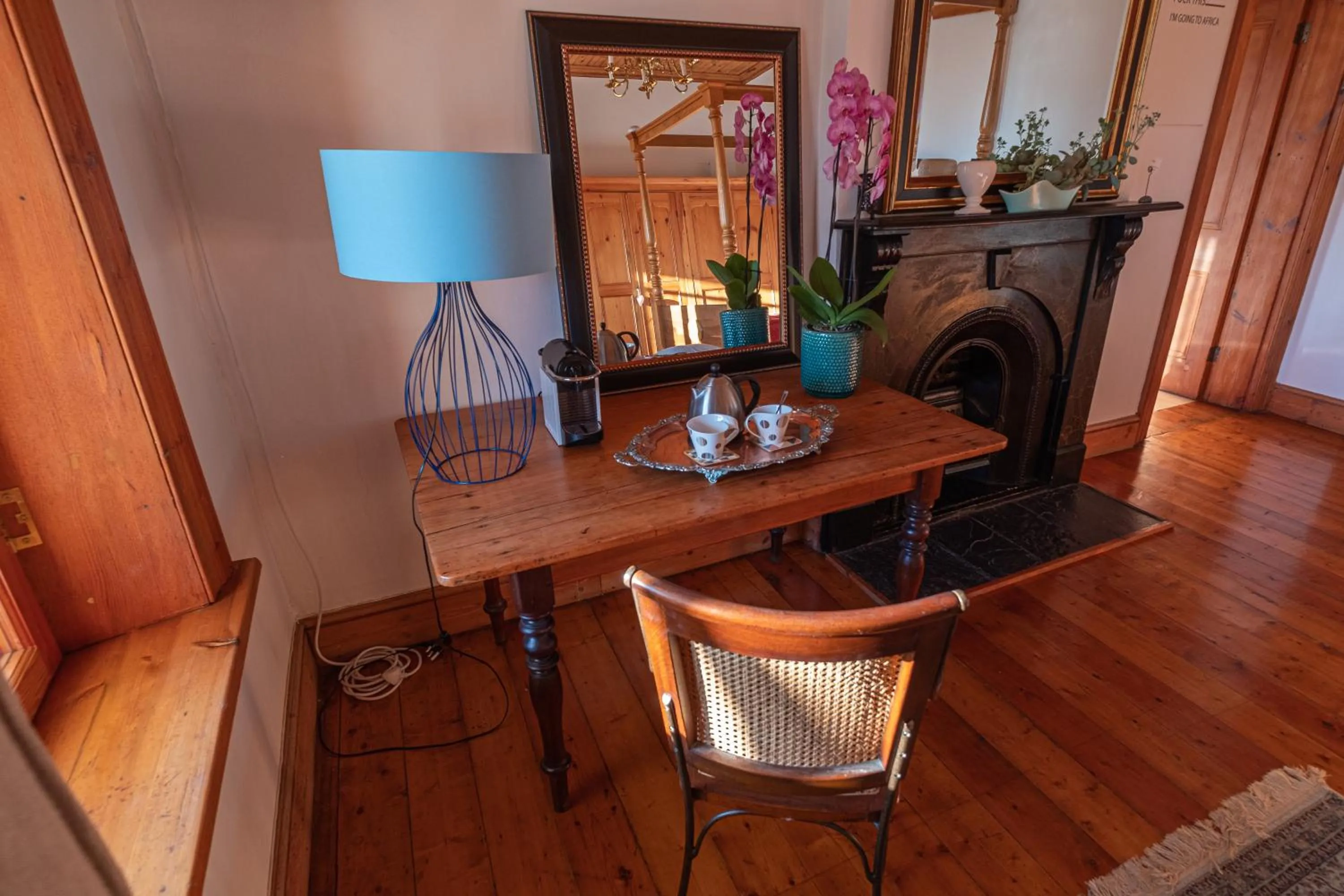 Bedroom in Merindol Manor