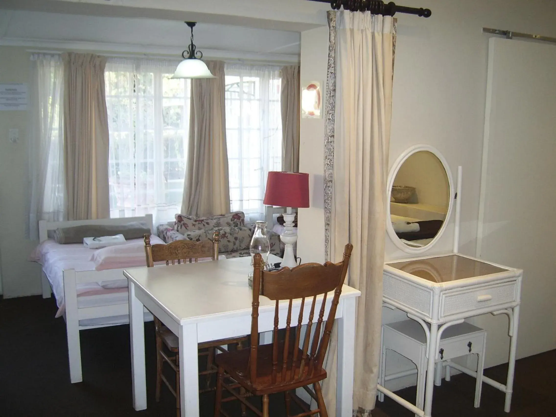 Standard Family Room - single occupancy in Nutmeg Guest House Standard Family Room - single occupancy in Nutmeg Guest House