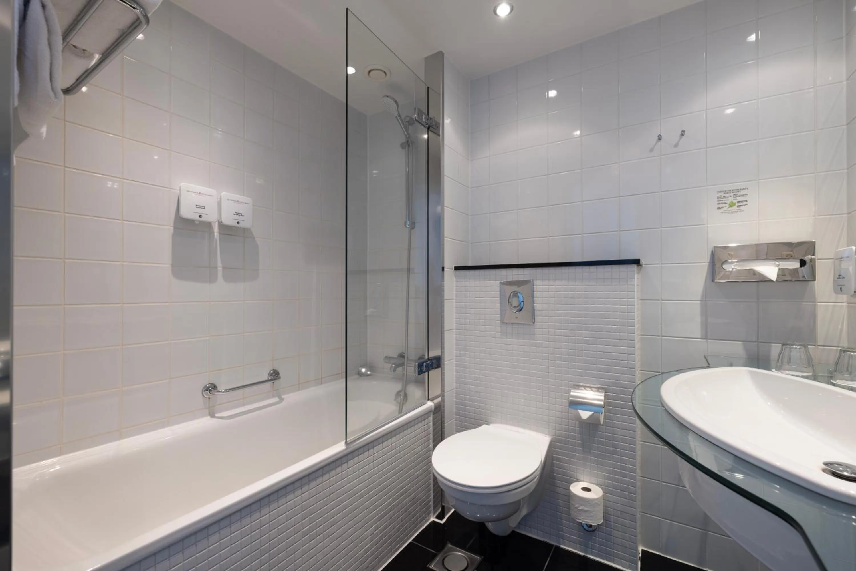 Bathroom in Copenhagen Island Hotel