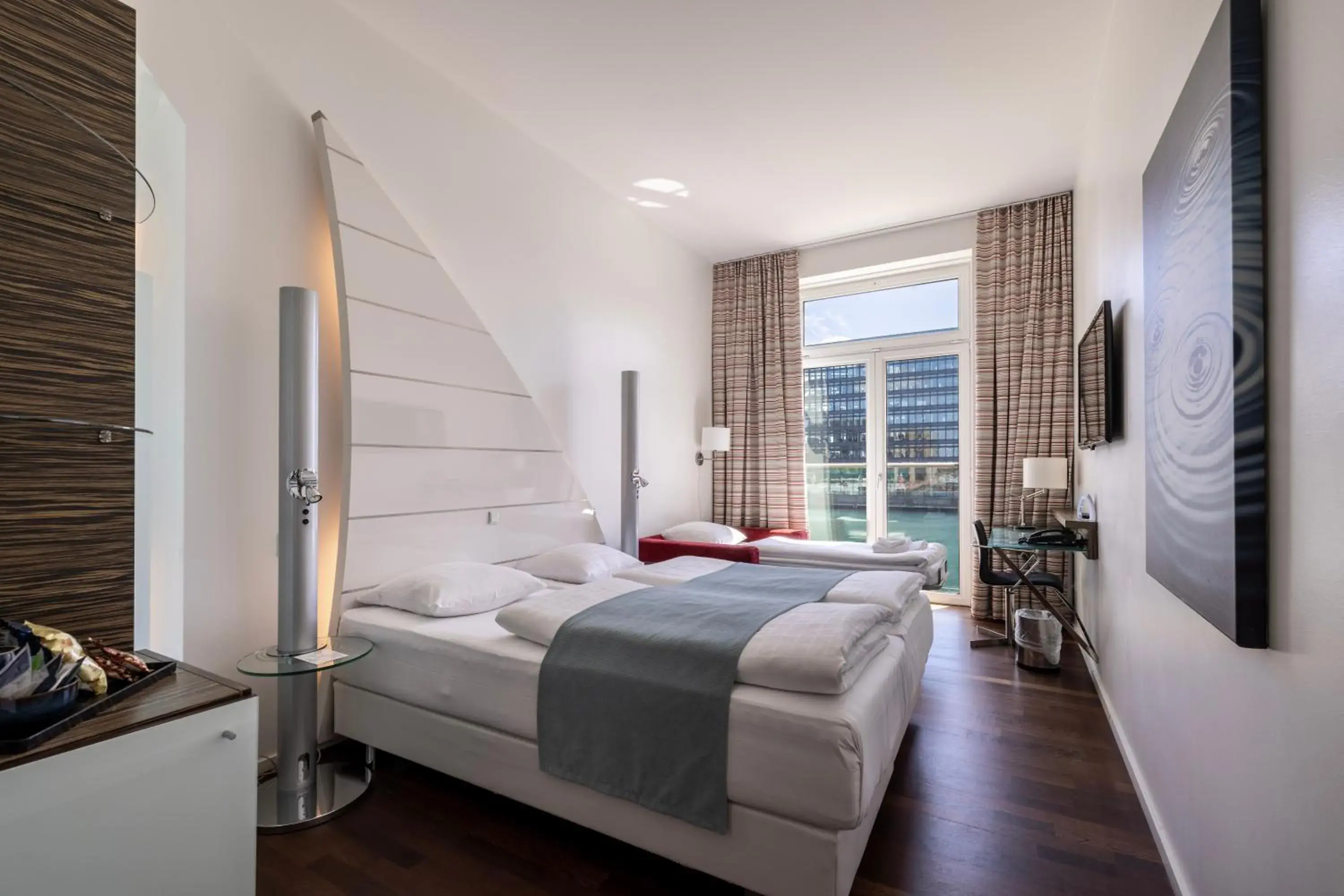 Standard Triple Room in Copenhagen Island Hotel Standard Triple Room in Copenhagen Island Hotel