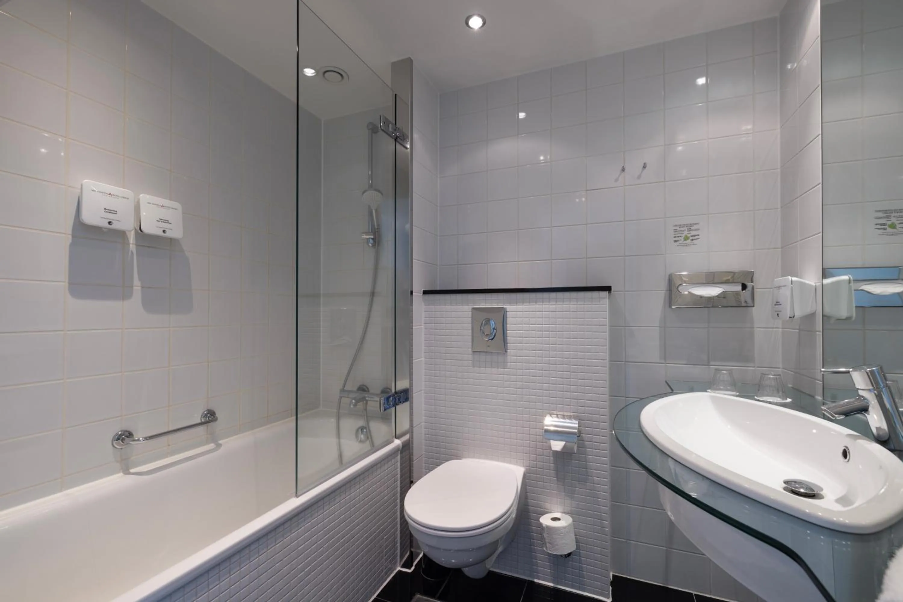 Bathroom in Copenhagen Island Hotel