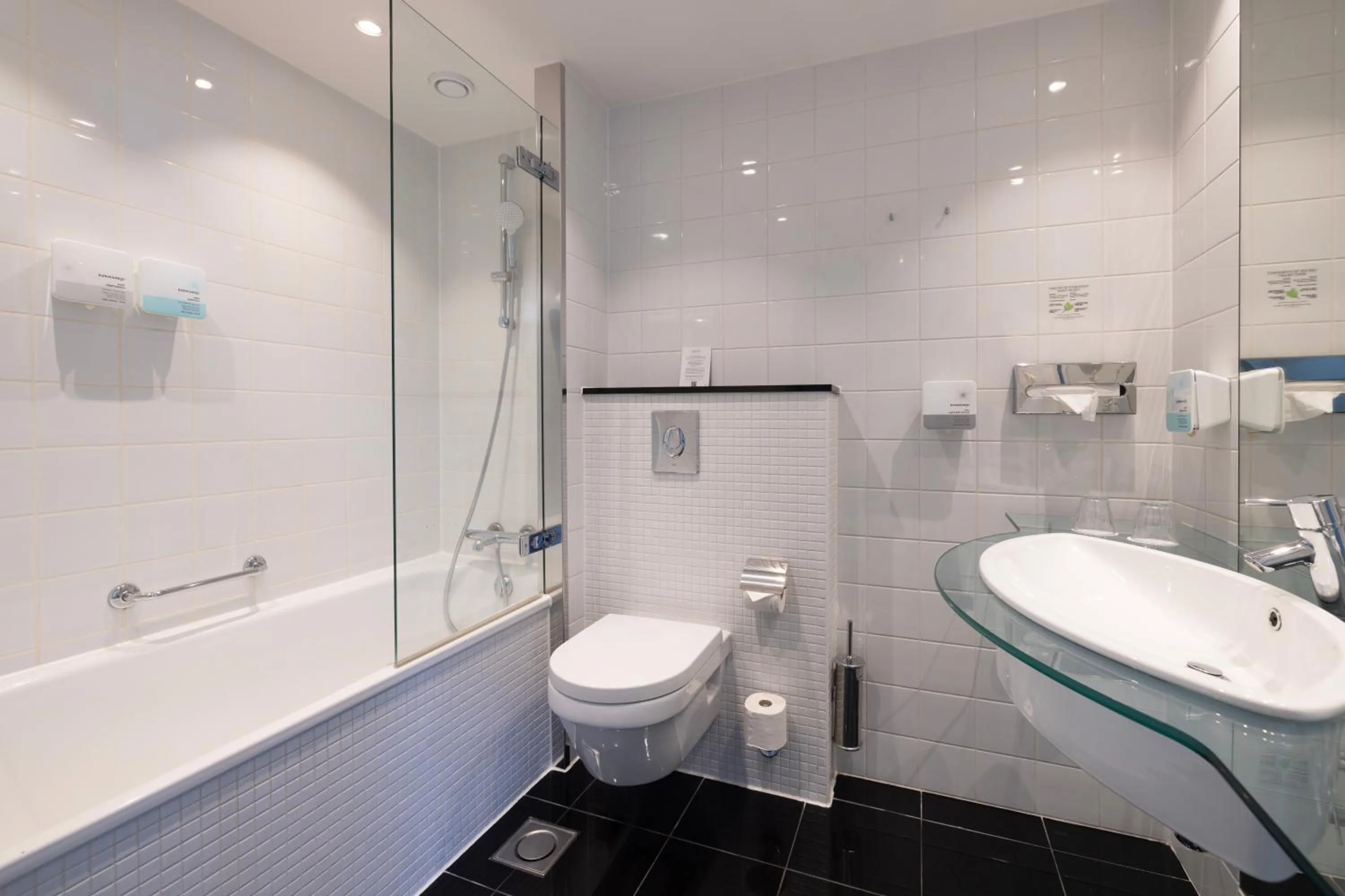 Bathroom in Copenhagen Island Hotel