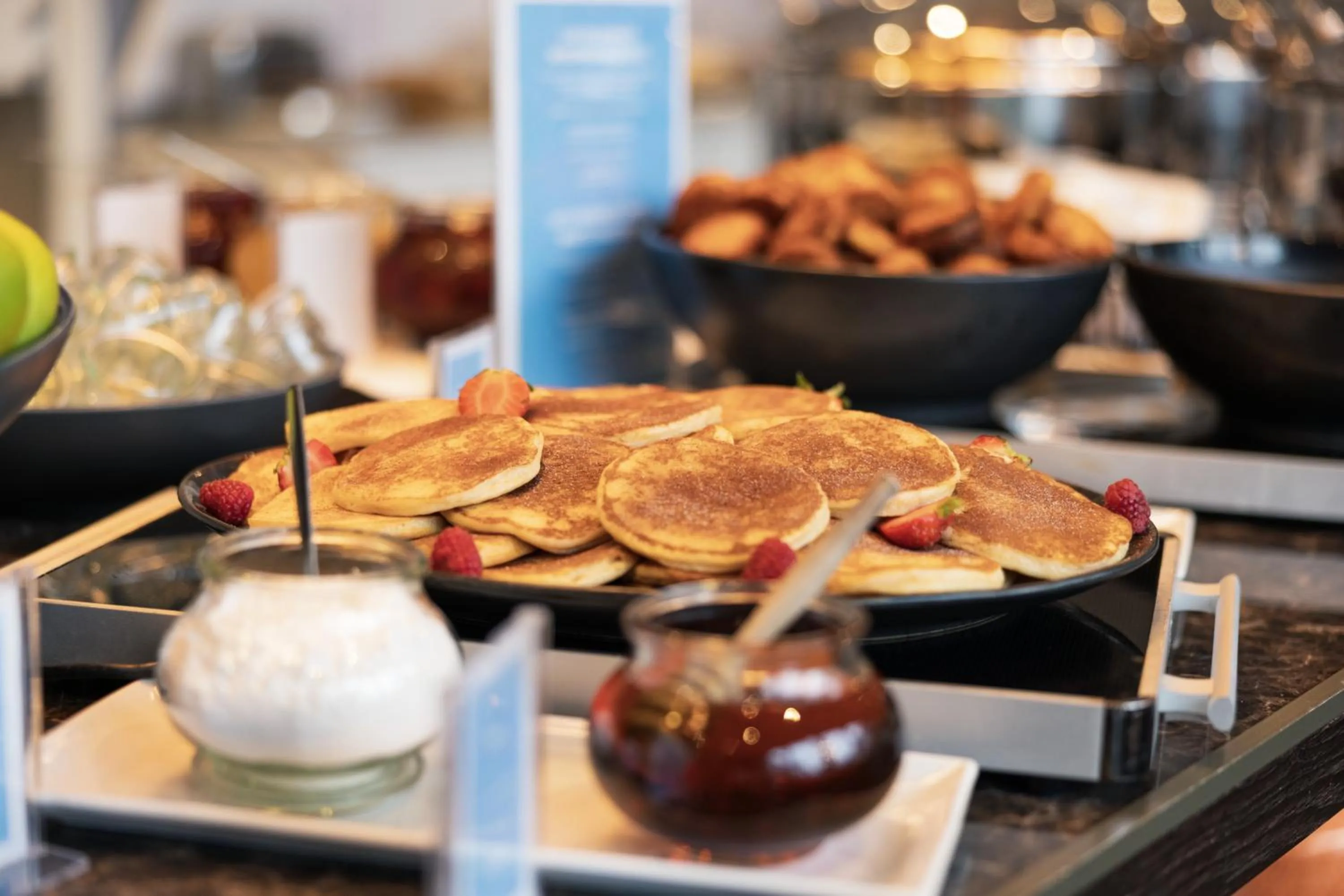 Restaurant/places to eat in Copenhagen Island Hotel