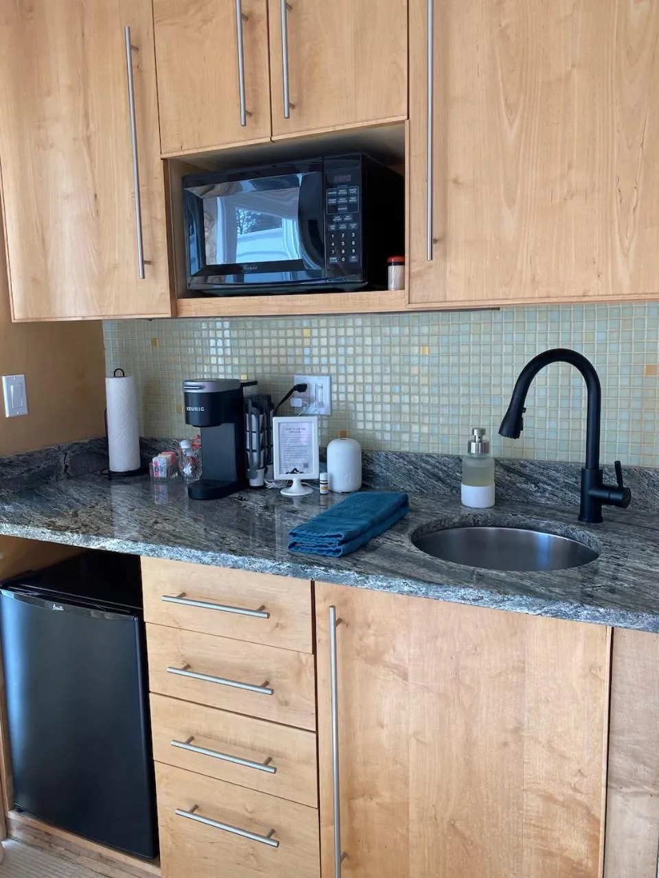 Coffee/tea facilities in Pikes Peak Paradise Bed and Breakfast