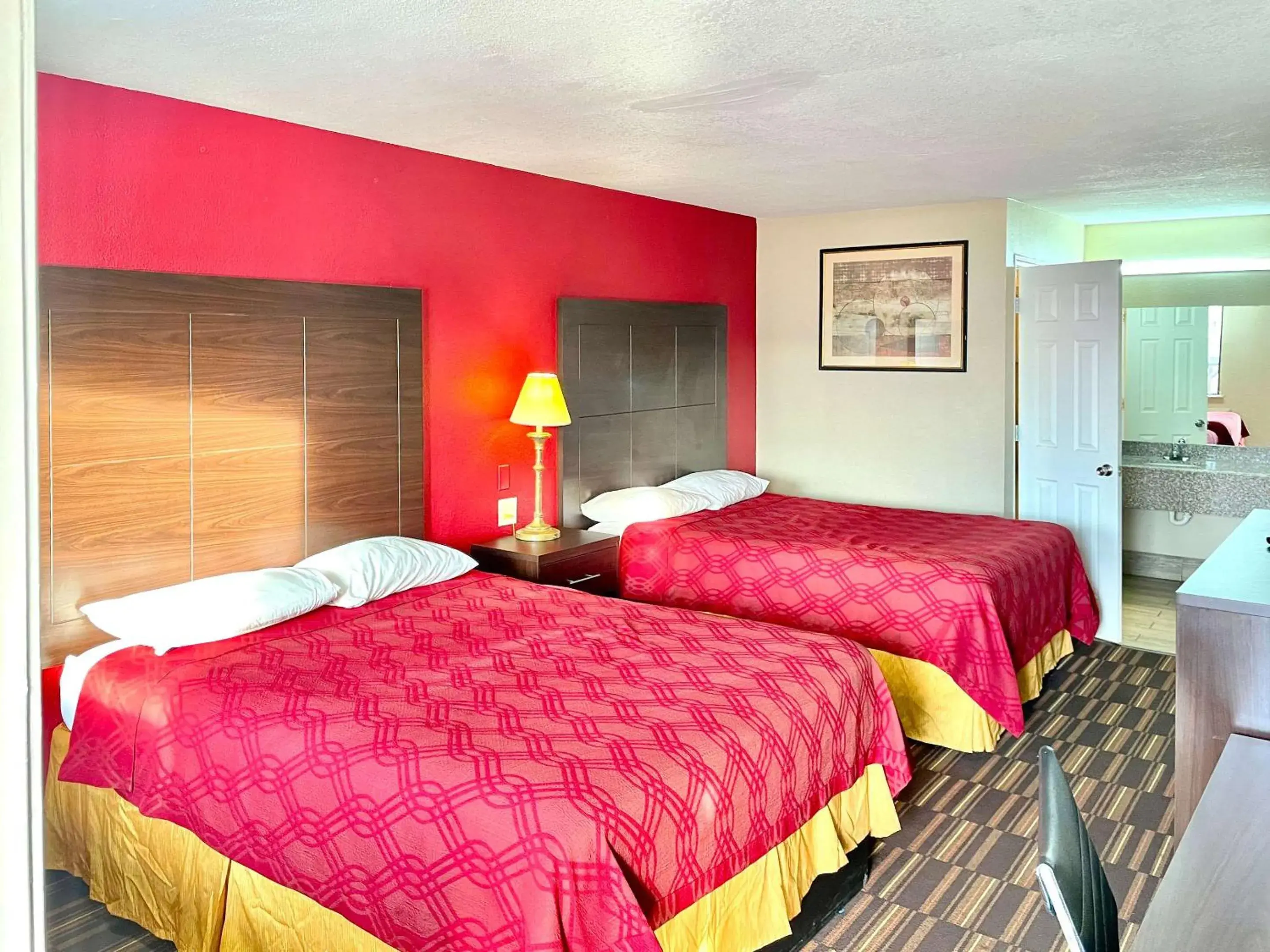 Bedroom, Bed in Rodeway Inn Bedroom, Bed in Rodeway Inn