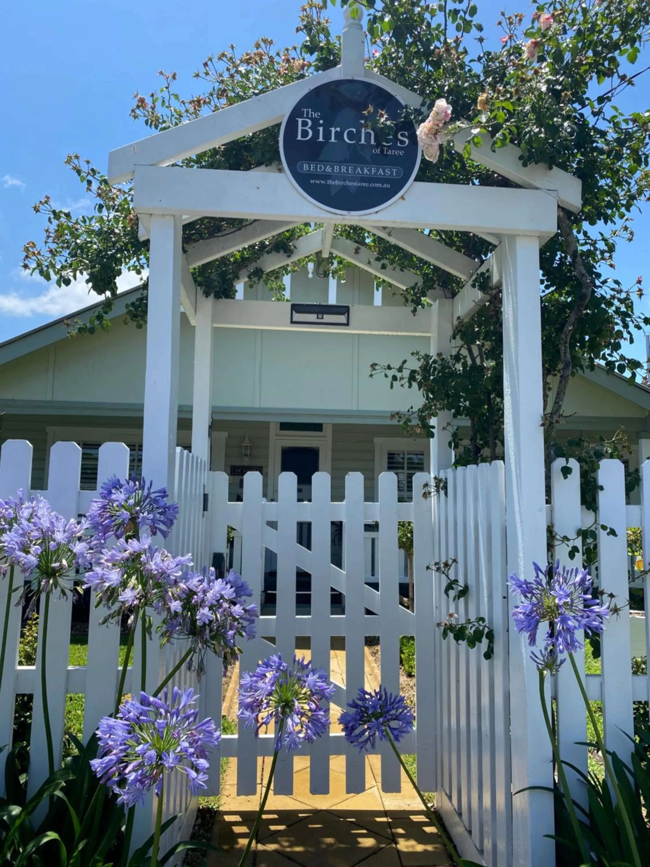 Property building in BIRCHES B&B