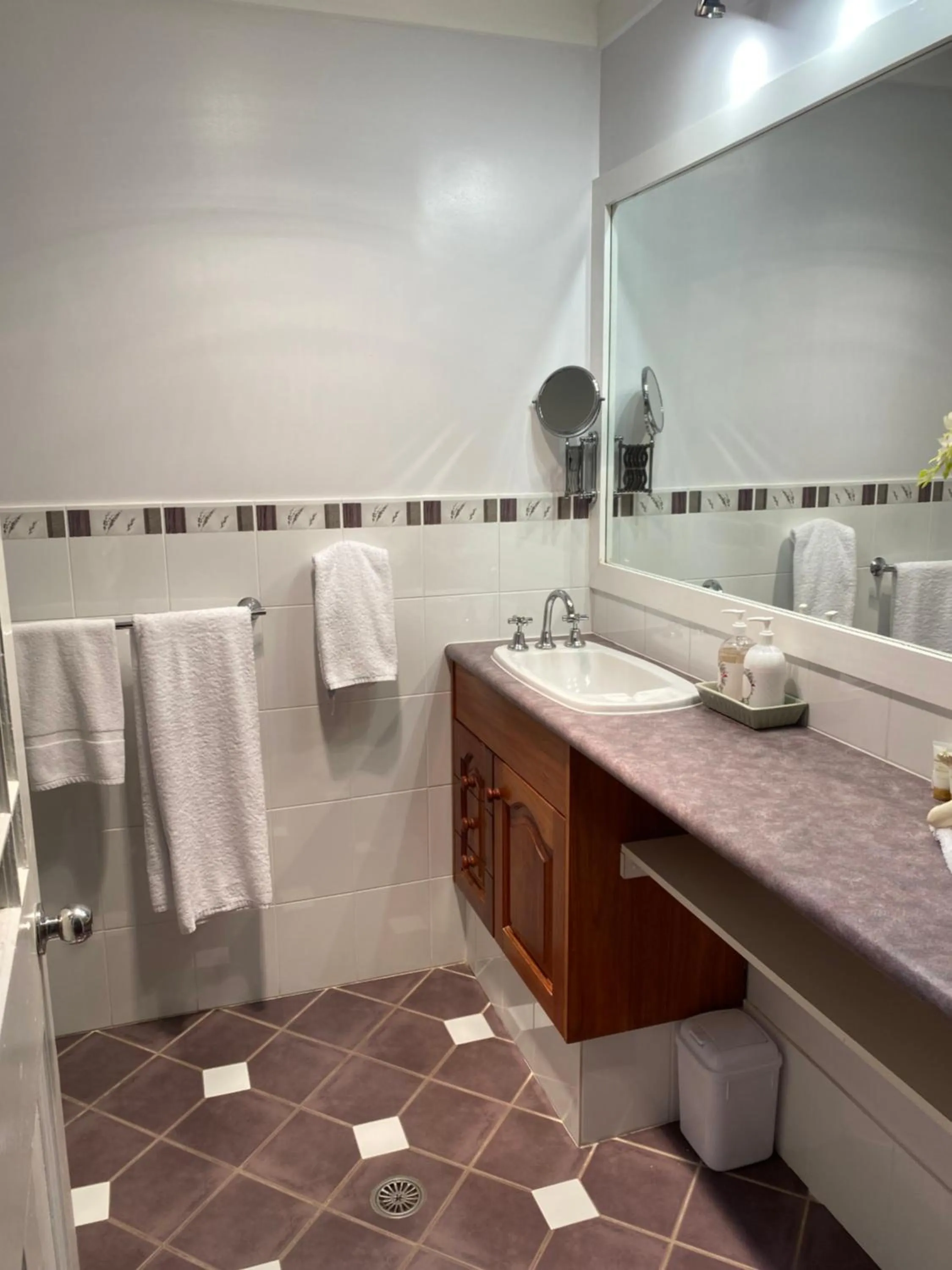 Bathroom in BIRCHES B&B