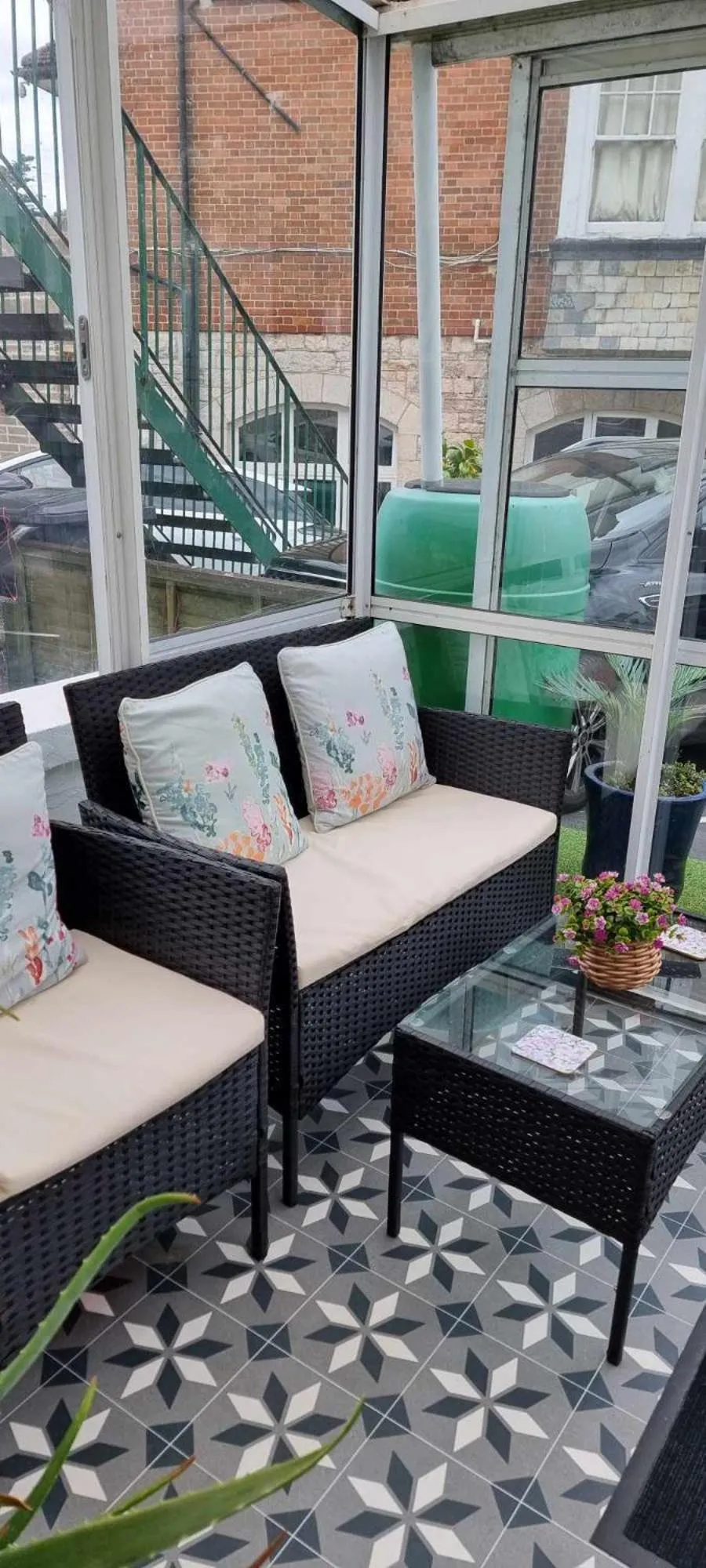 Patio in The Ravenswood B&B