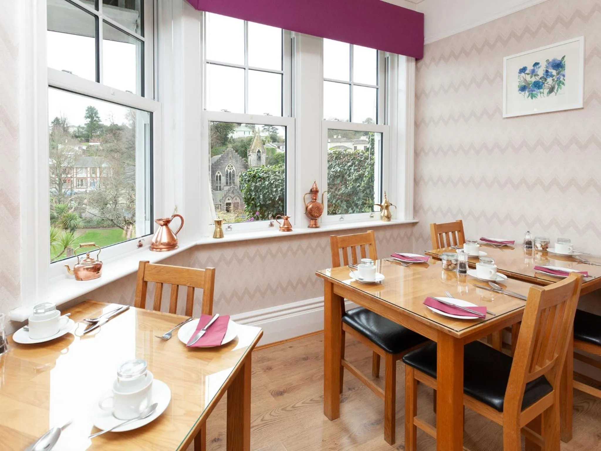 Dining area in The Ravenswood B&B