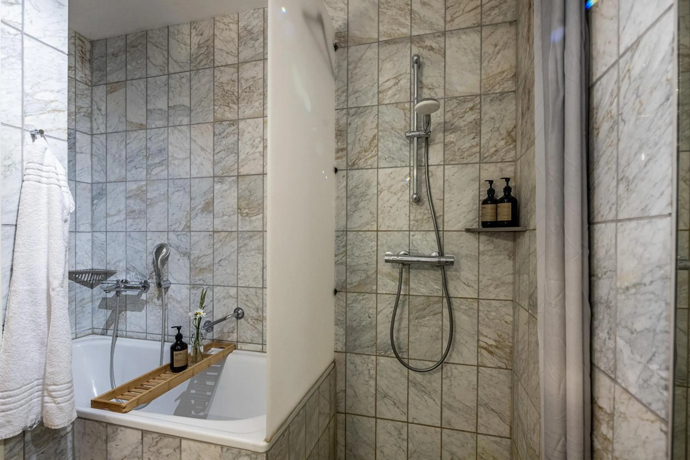 Bathroom in Hotel Scheelsminde