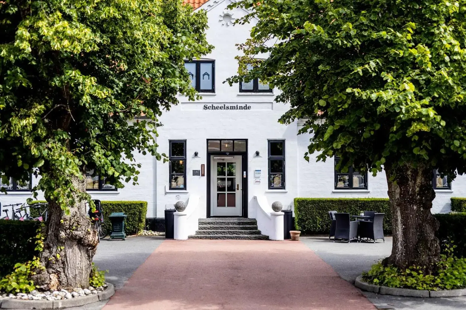 Property building in Hotel Scheelsminde Property building in Hotel Scheelsminde