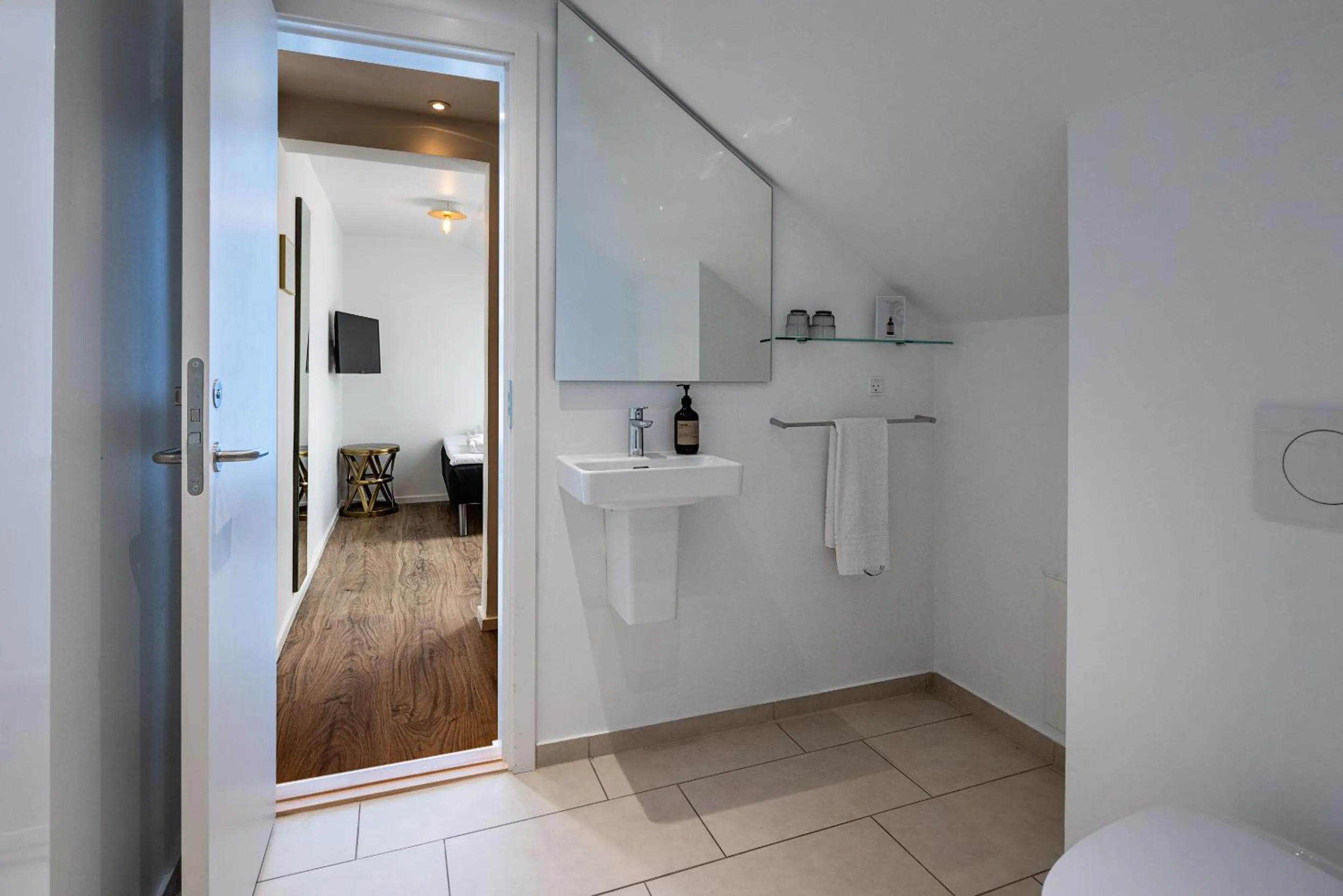 Bathroom in Hotel Scheelsminde