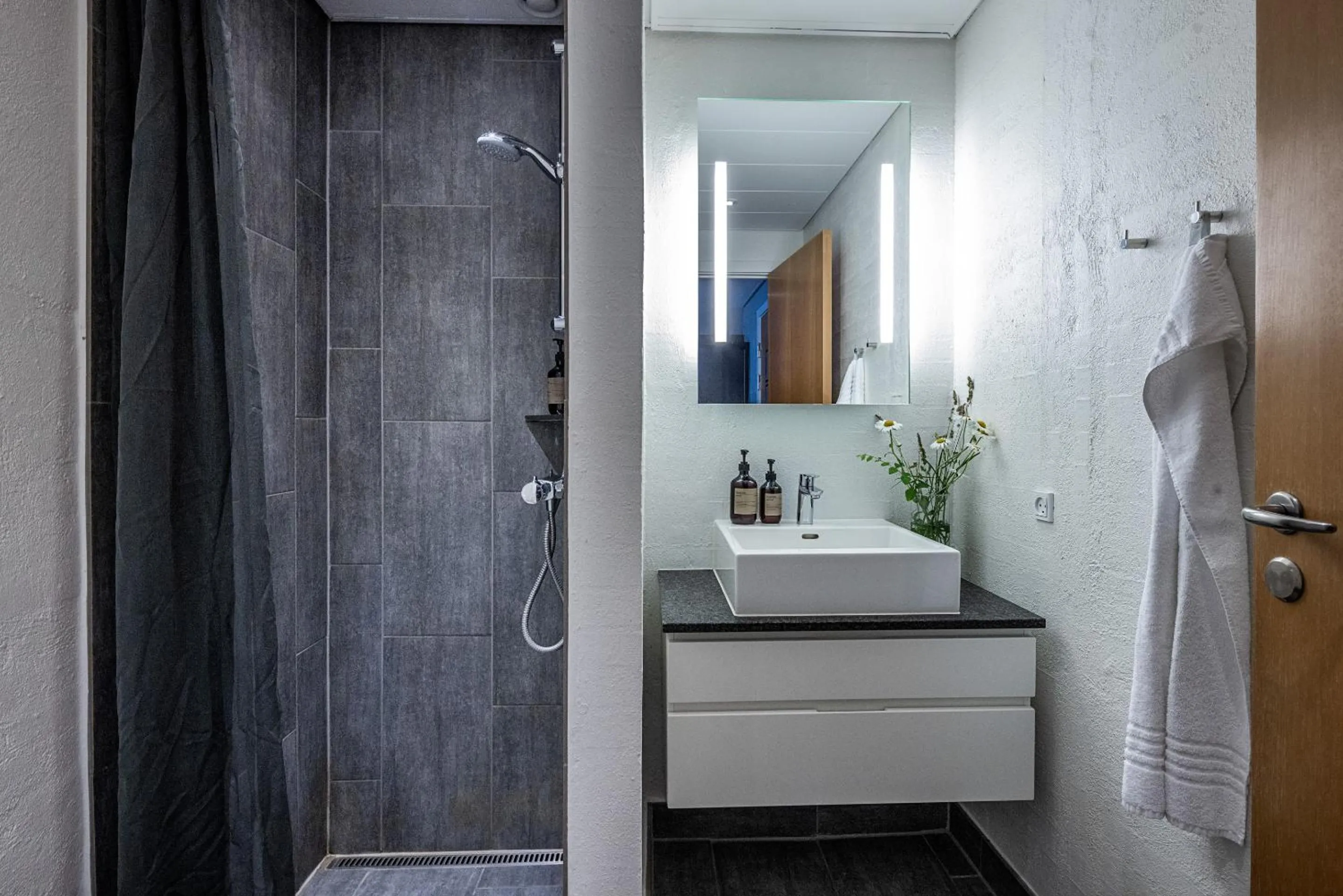 Bathroom in Hotel Scheelsminde