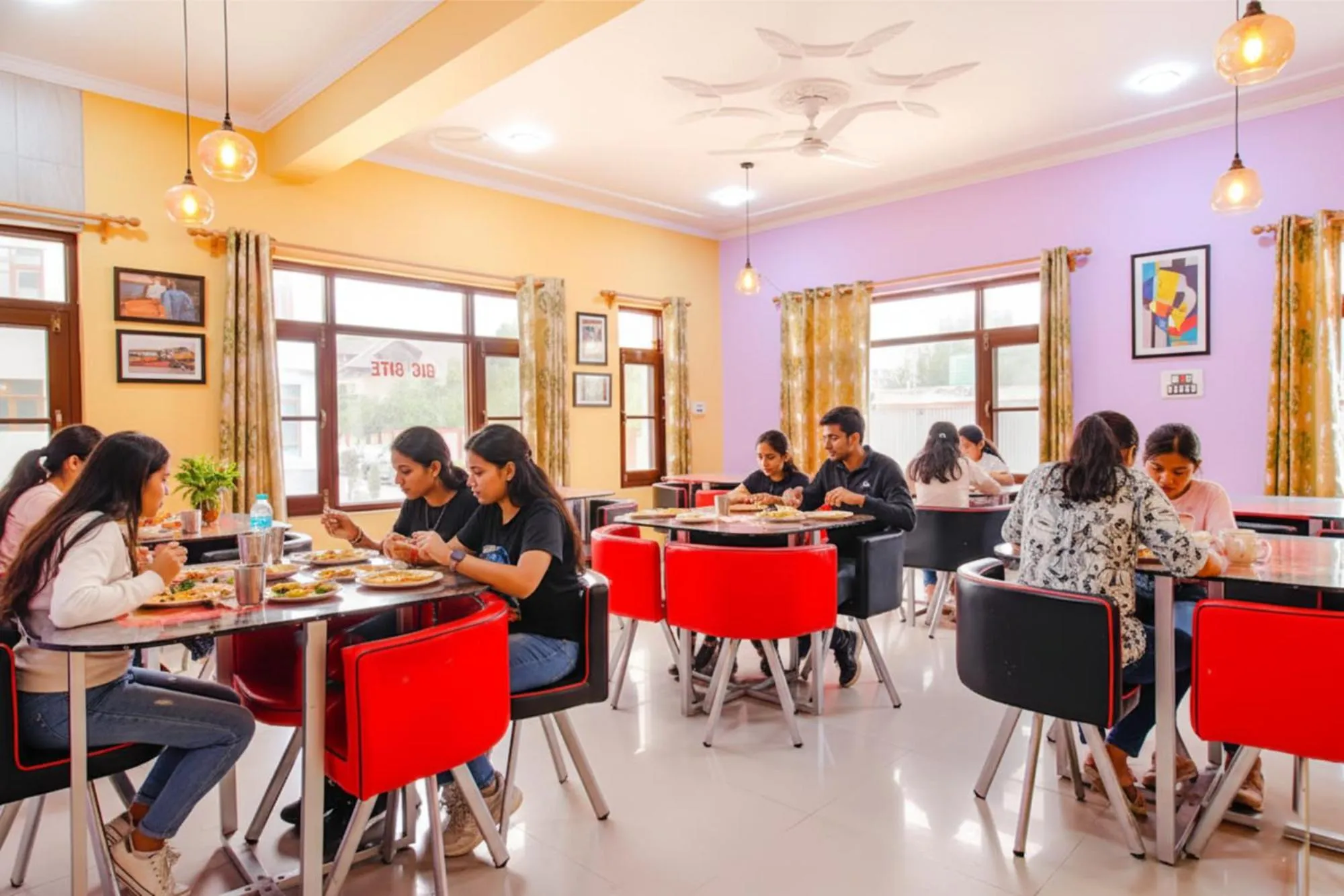 Restaurant/places to eat in FabHotel Grand Comforts