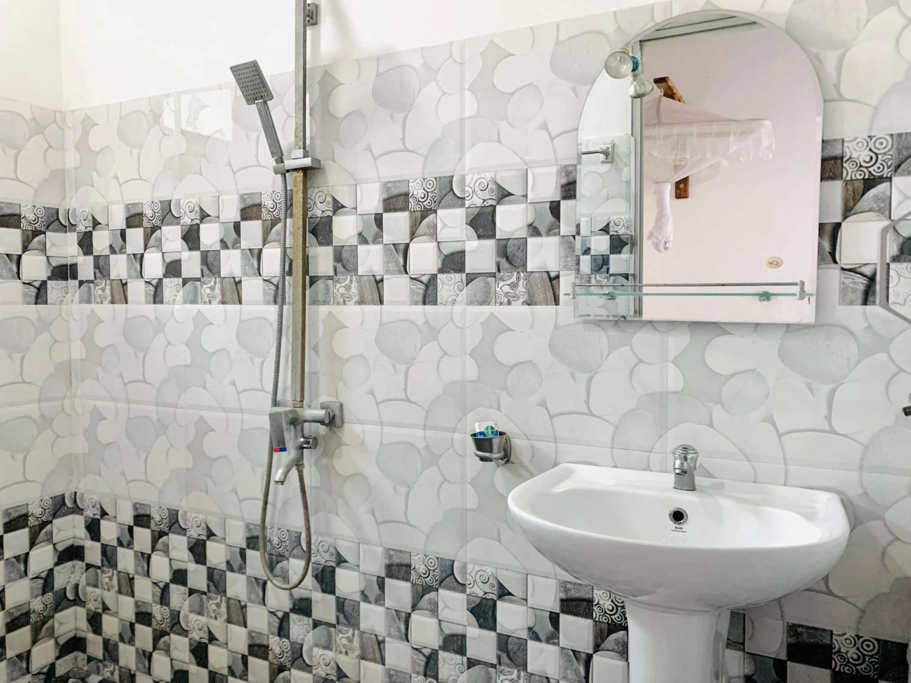 Rich Resort & Restaurant