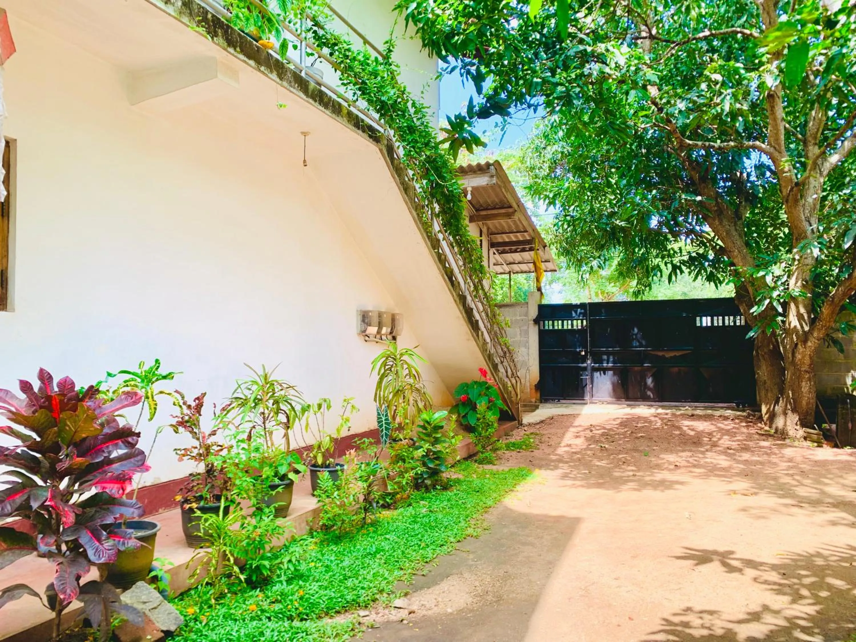 Rich Resort & Restaurant