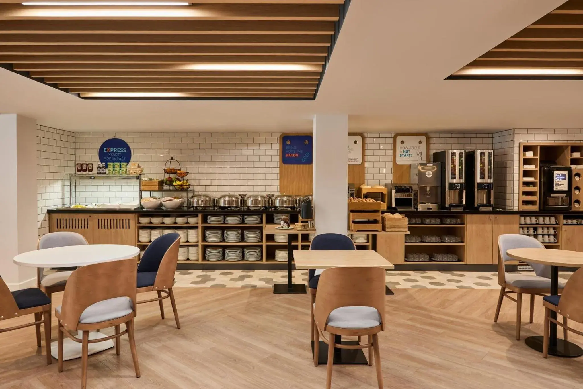 Breakfast in Holiday Inn Express London Limehouse by IHG Breakfast in Holiday Inn Express London Limehouse by IHG