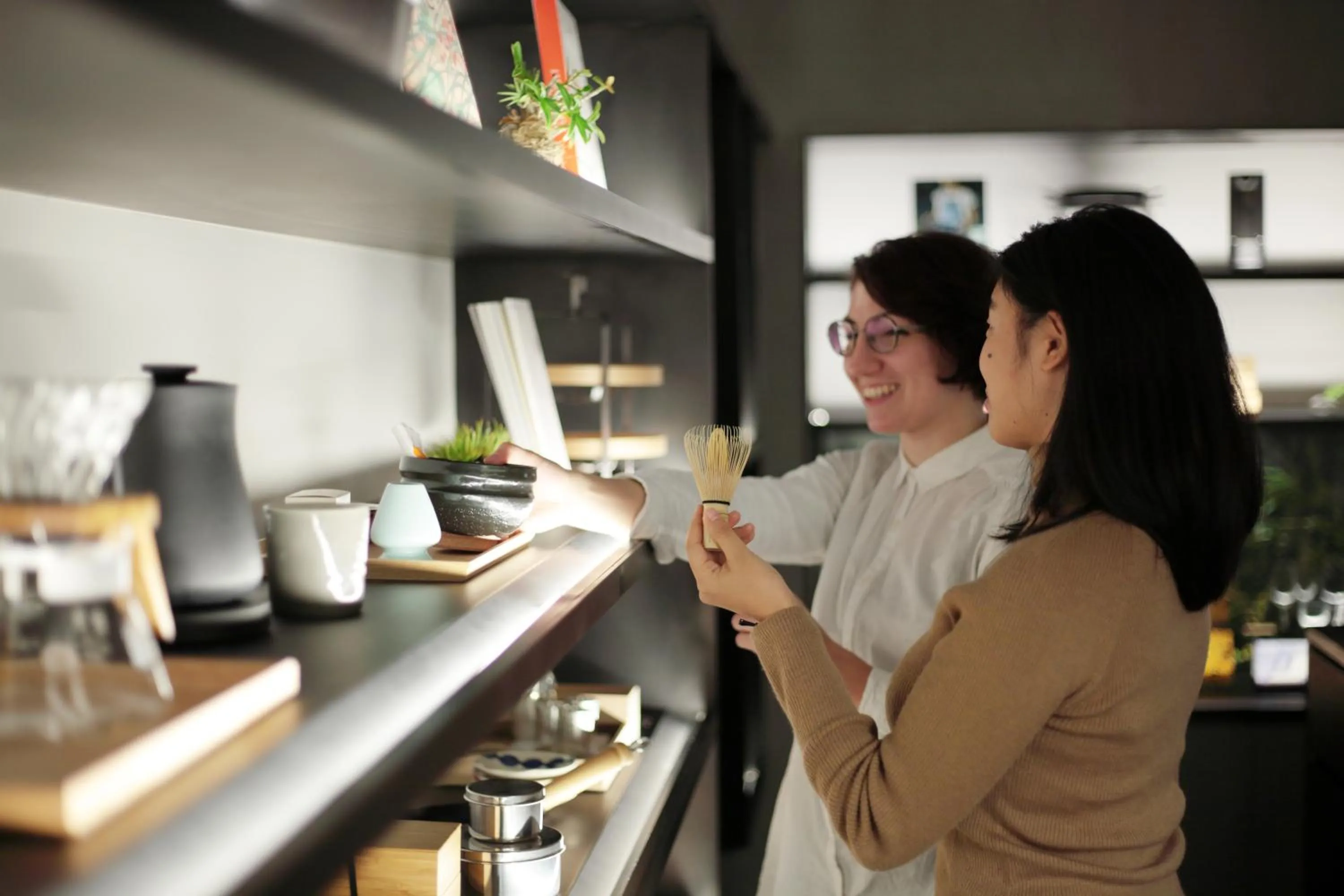 Lobby or reception in 22 PIECES