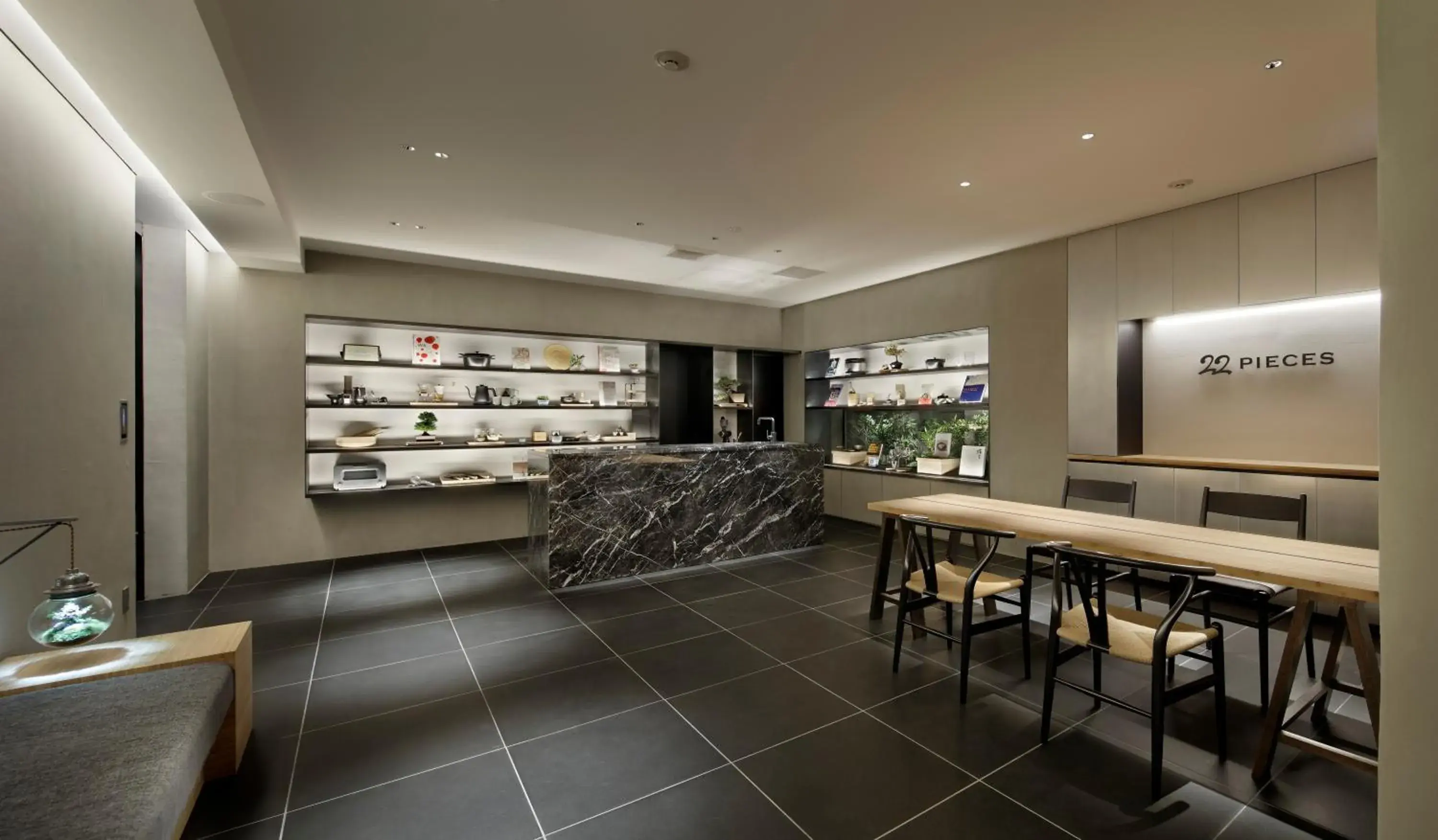 Lobby or reception in 22 PIECES Lobby or reception in 22 PIECES