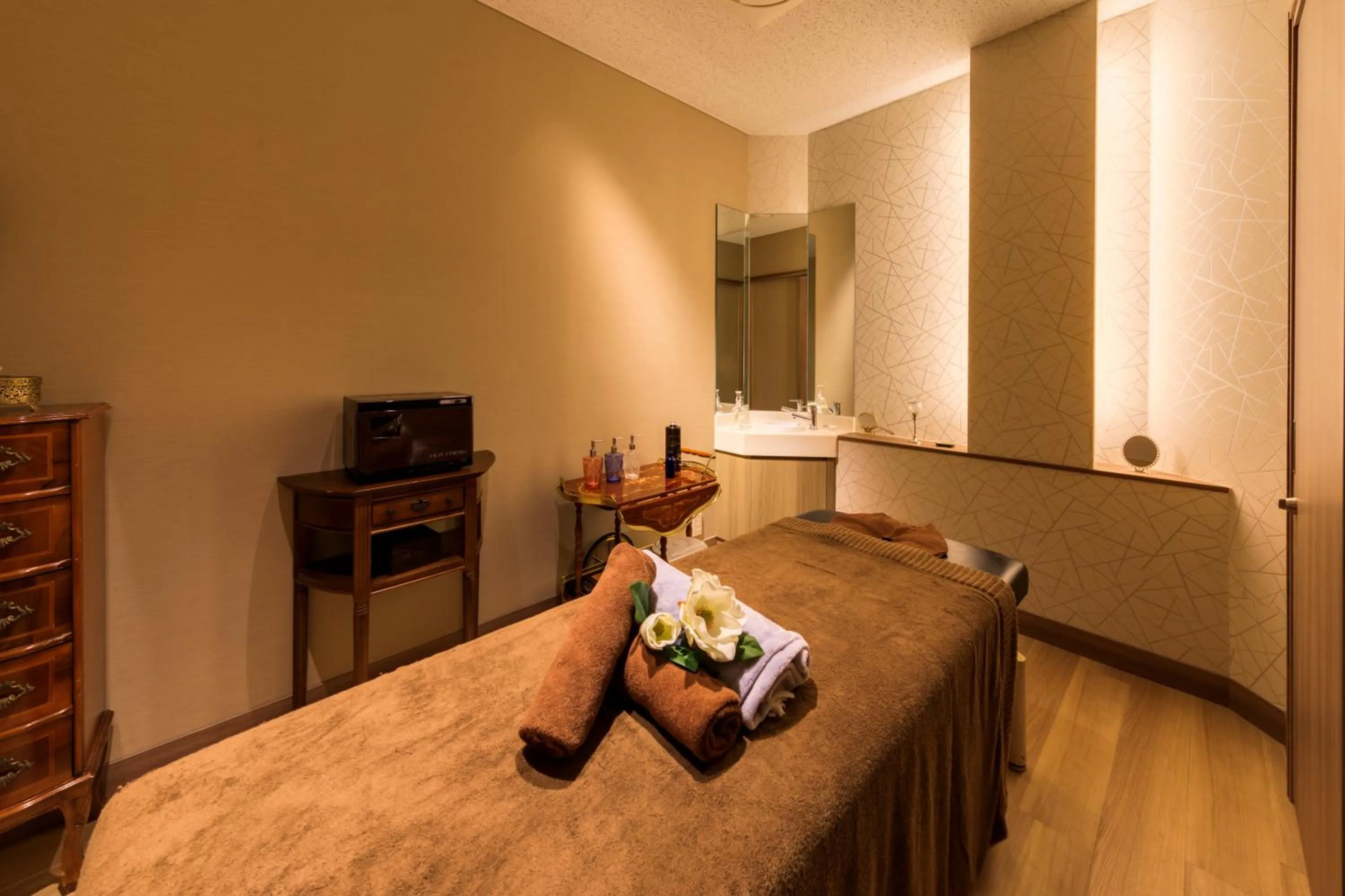 Hakone Ashinoko Hanaori