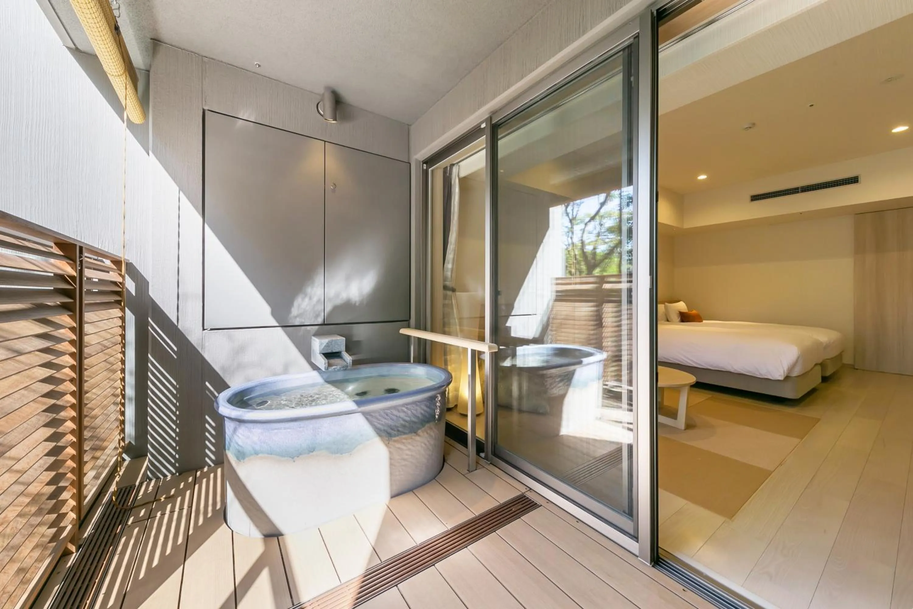 Bed in Hakone Ashinoko Hanaori