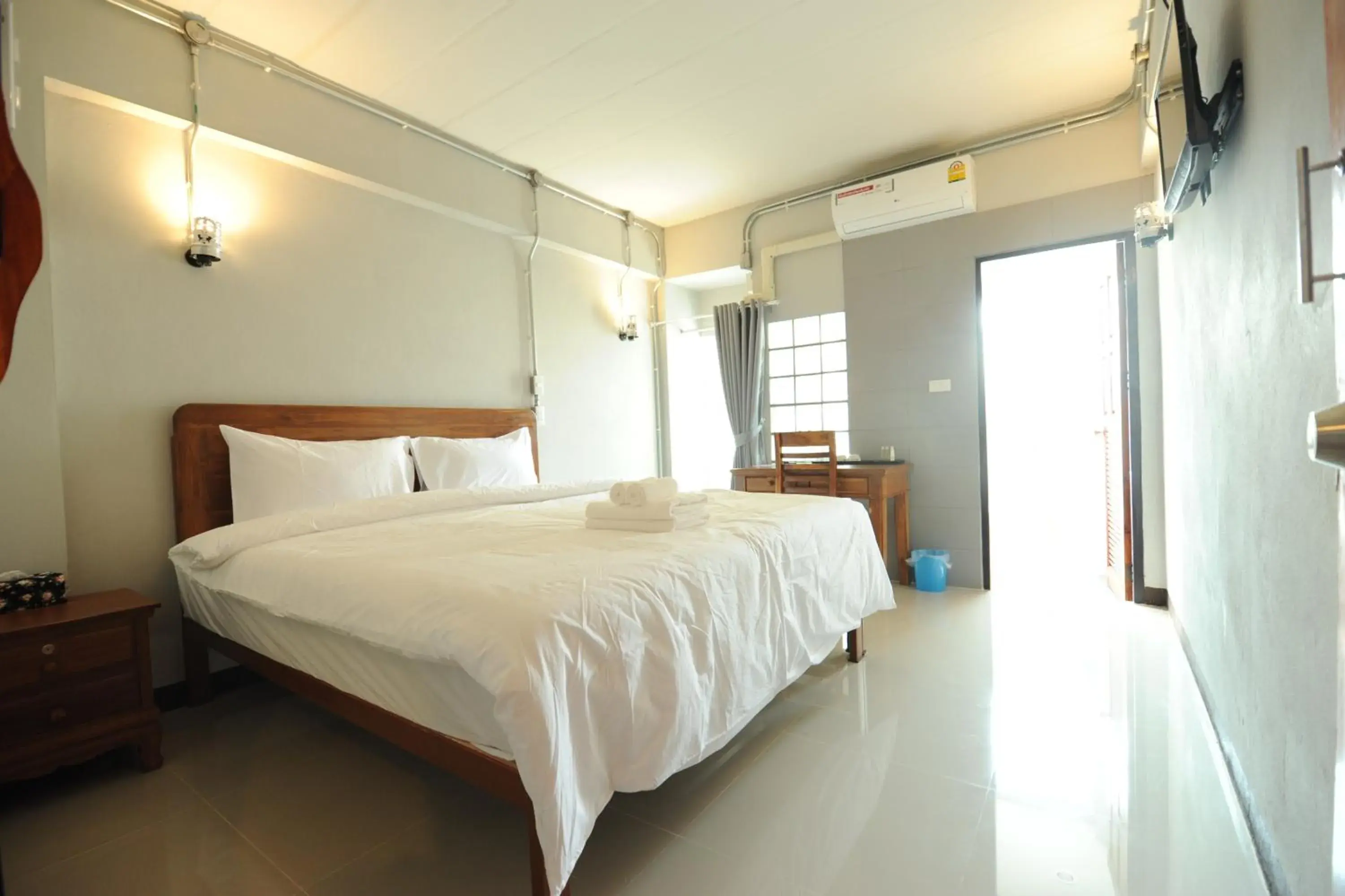 Bedroom, Bed in Nanya Hotel Chiang Mai Bedroom, Bed in Nanya Hotel Chiang Mai