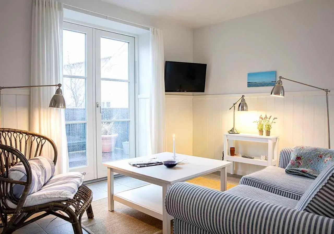Vacation House with 2 Bedrooms in Hjerting Badehotel Vacation House with 2 Bedrooms in Hjerting Badehotel