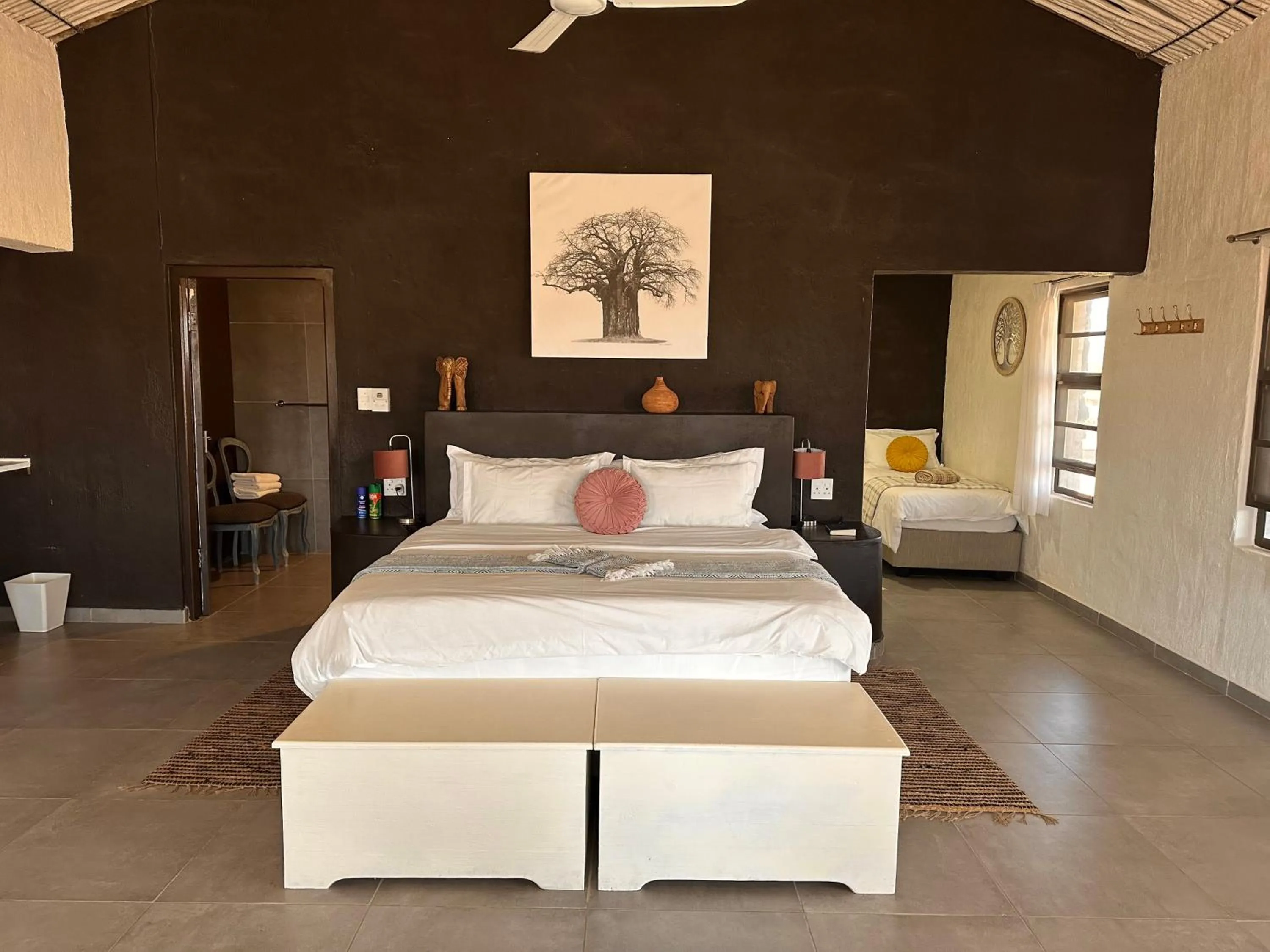 Bed in Daureb Isib Campsite and B&B