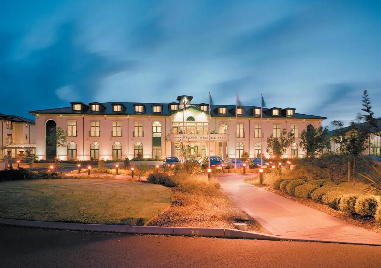 Property building in Vale Resort Property building in Vale Resort