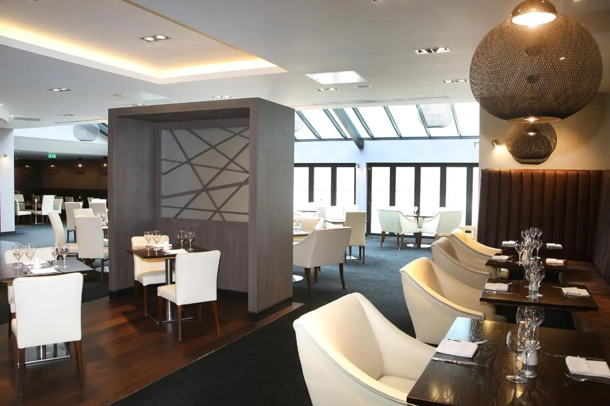 Restaurant/places to eat in Crowne Plaza Gerrards Cross by IHG Restaurant/places to eat in Crowne Plaza Gerrards Cross by IHG