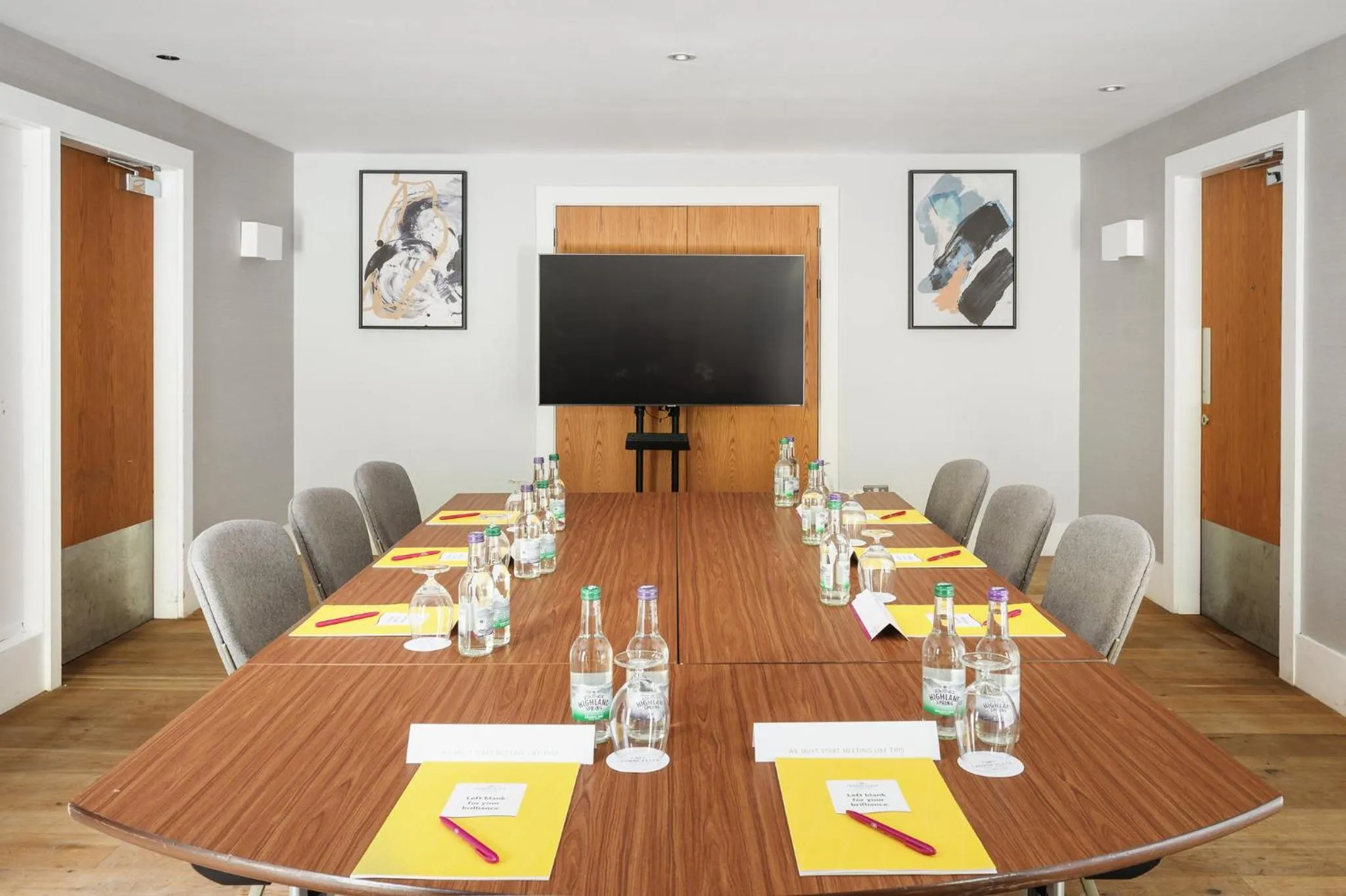 Meeting/conference room in Crowne Plaza Gerrards Cross by IHG