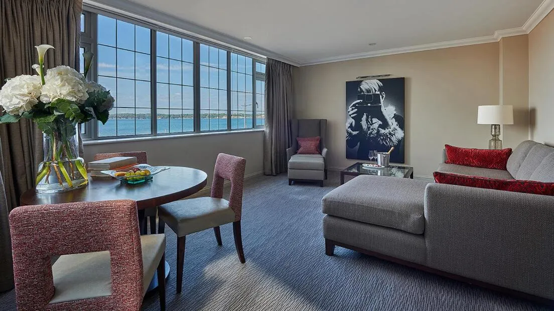 Suite with Sea View in Grand Jersey Hotel and Spa
