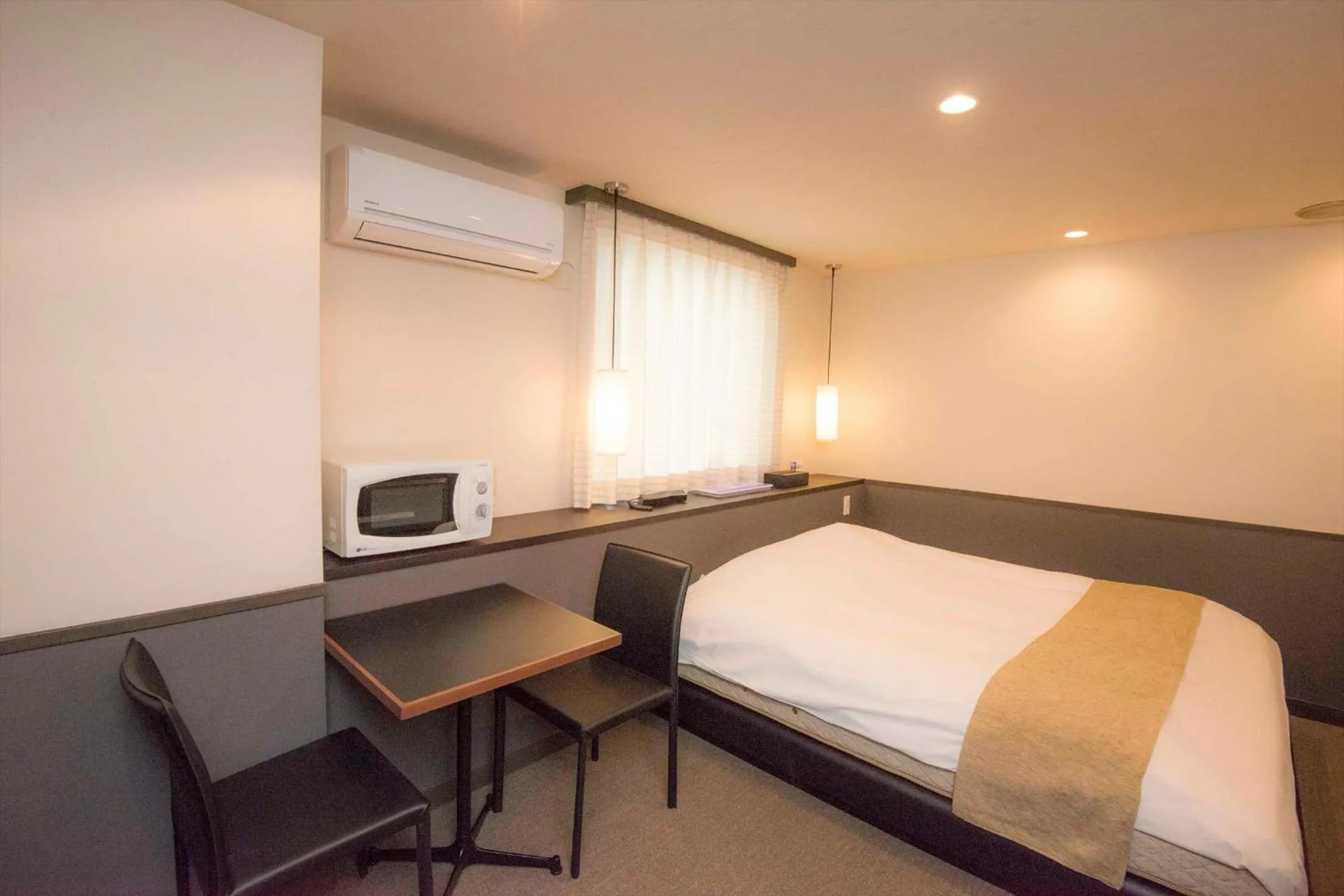 Bed in Hotel Double Funabashi