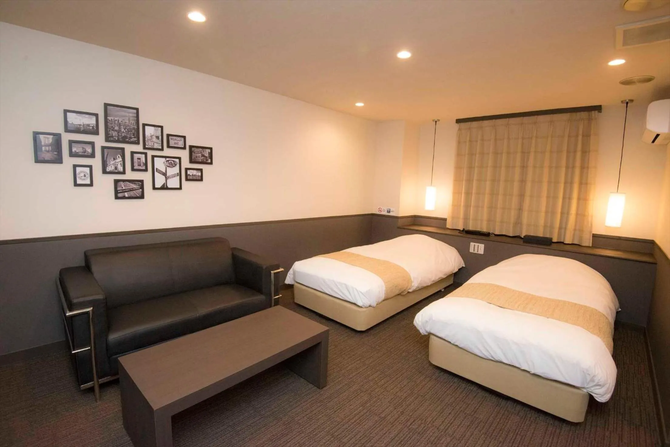 Bed in Hotel Double Funabashi