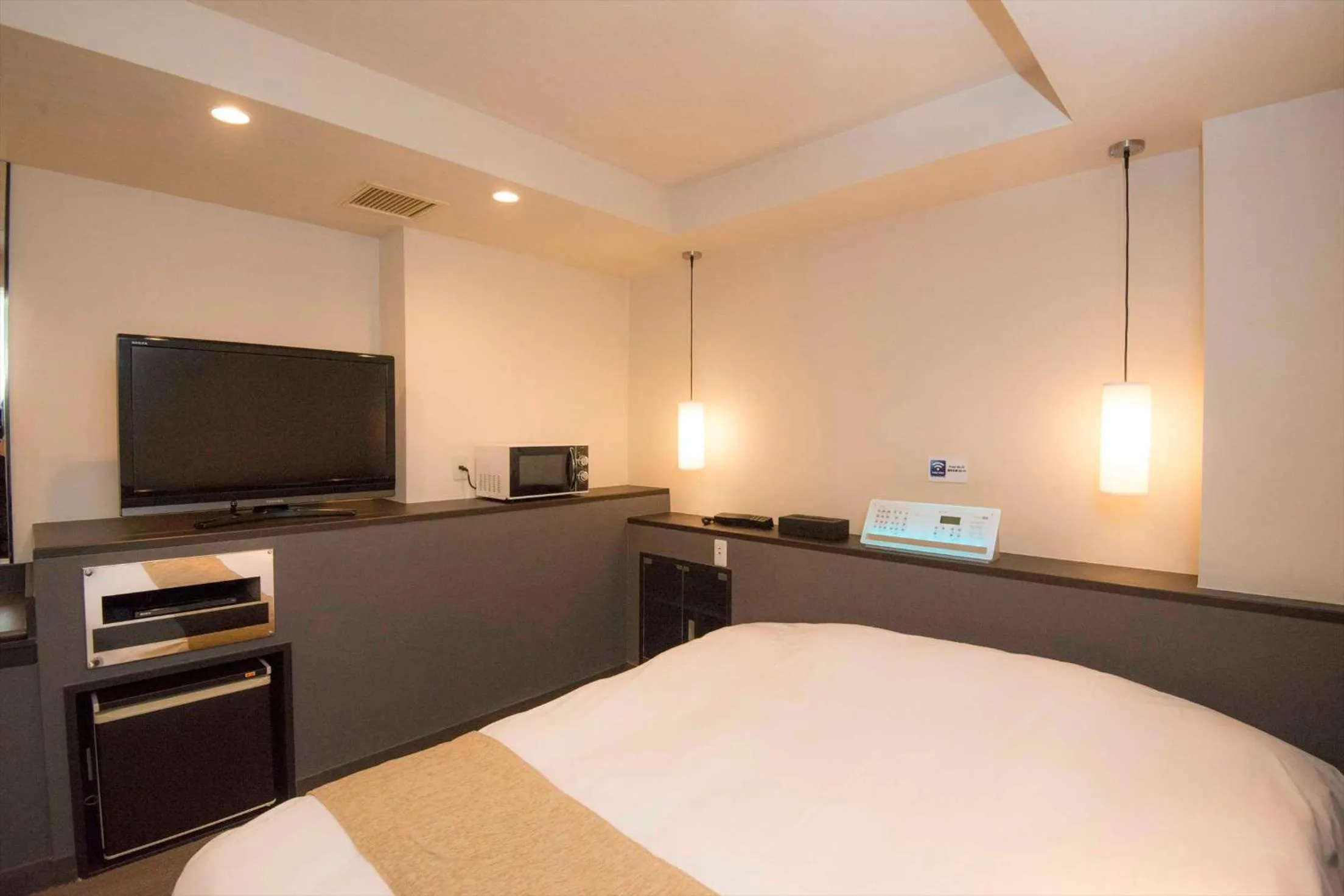 Bed in Hotel Double Funabashi