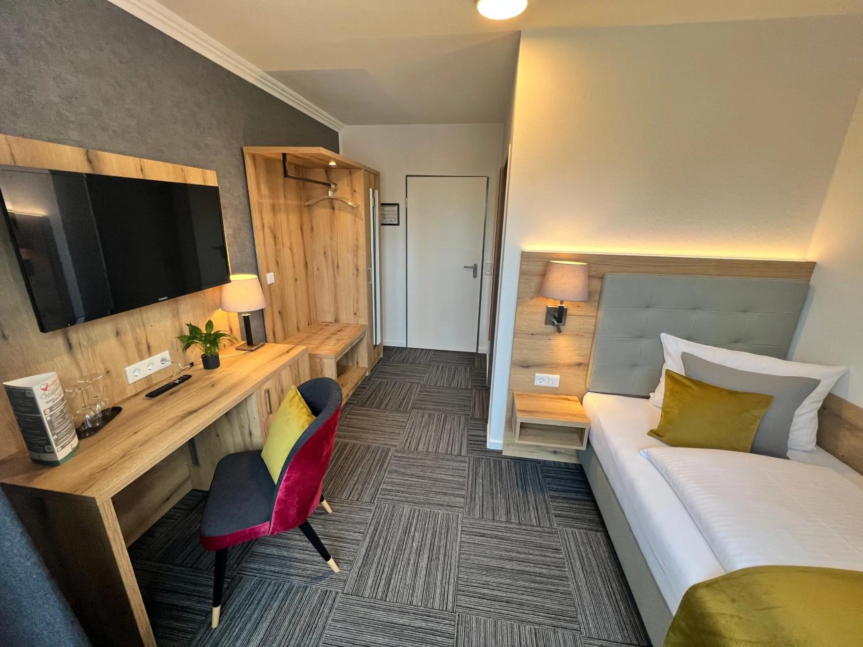 Bed in Hotel Garni am Obsthof Stade - Altes Land