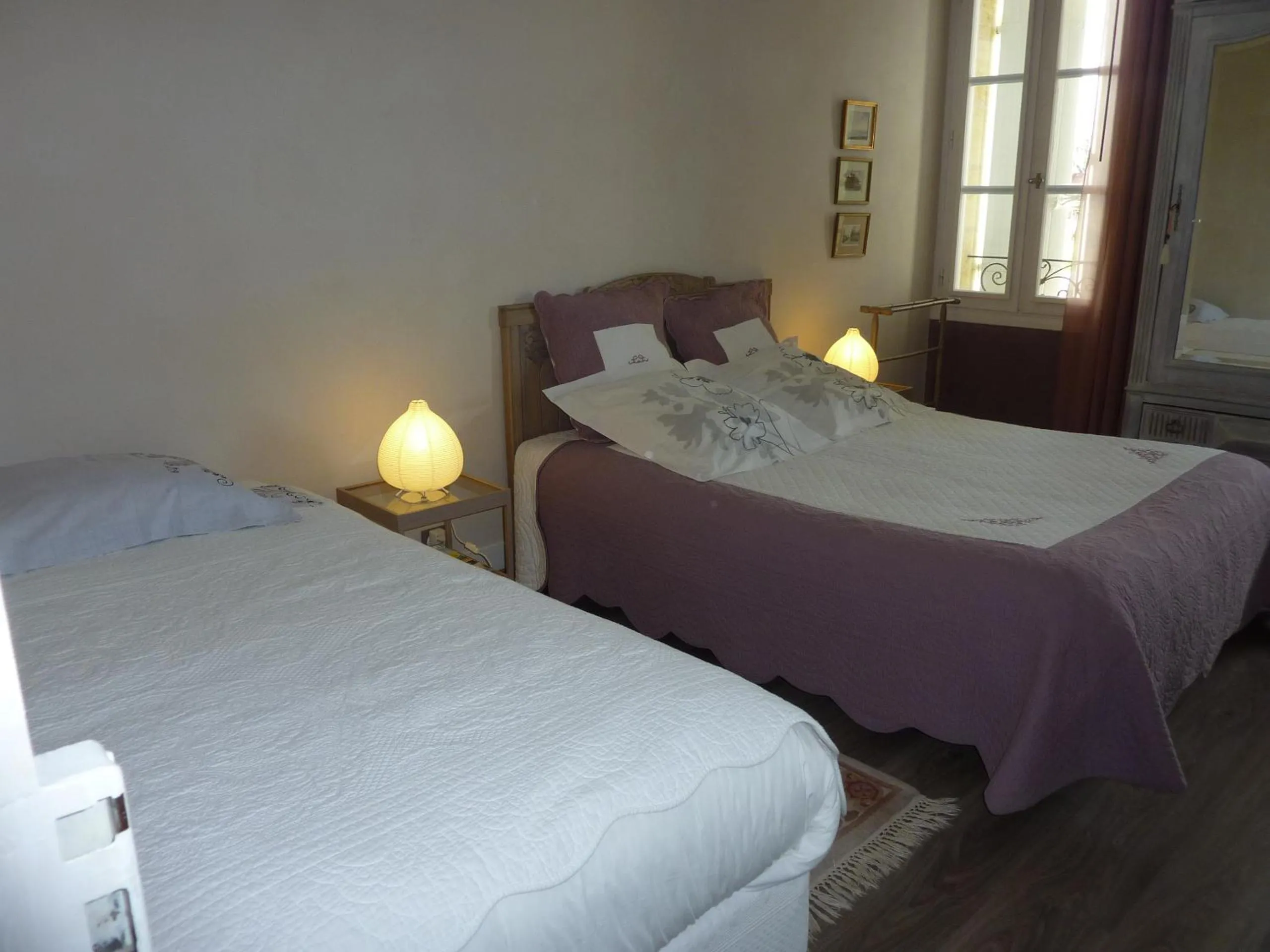 Photo of the whole room, Bed in Le Clos des Rosiers