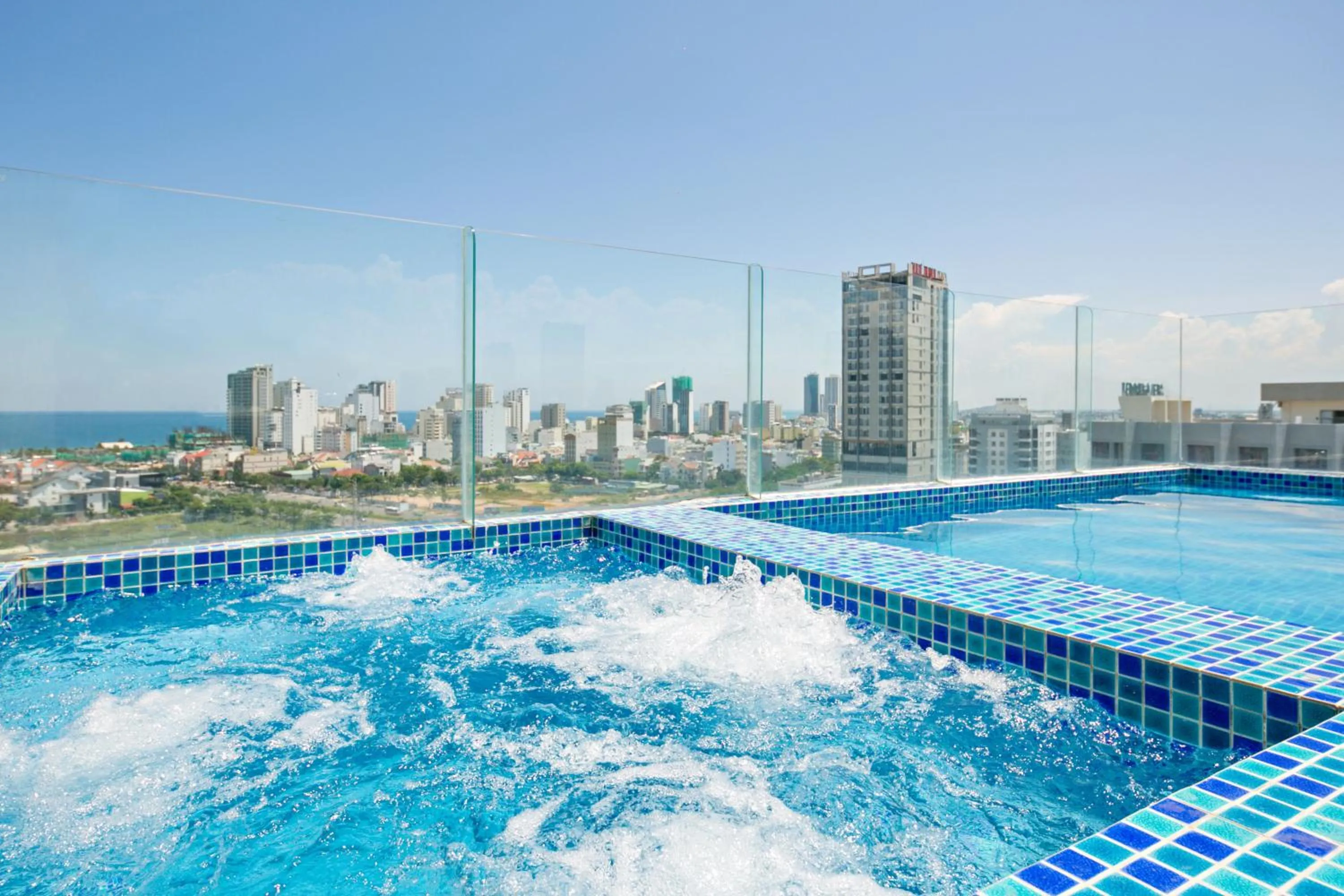 Day in Bliss Luxury Hotel