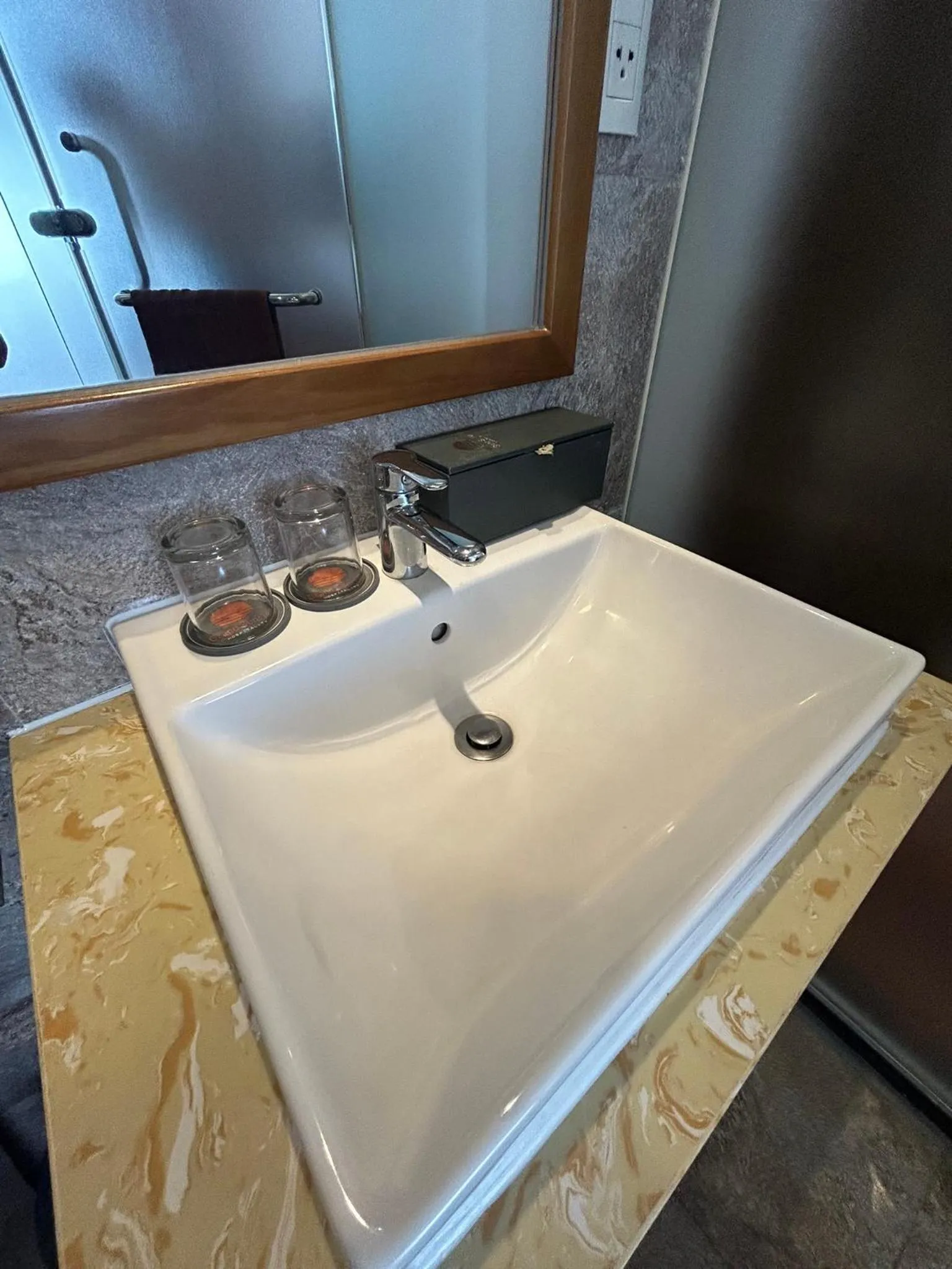 Shower in Bliss Luxury Hotel