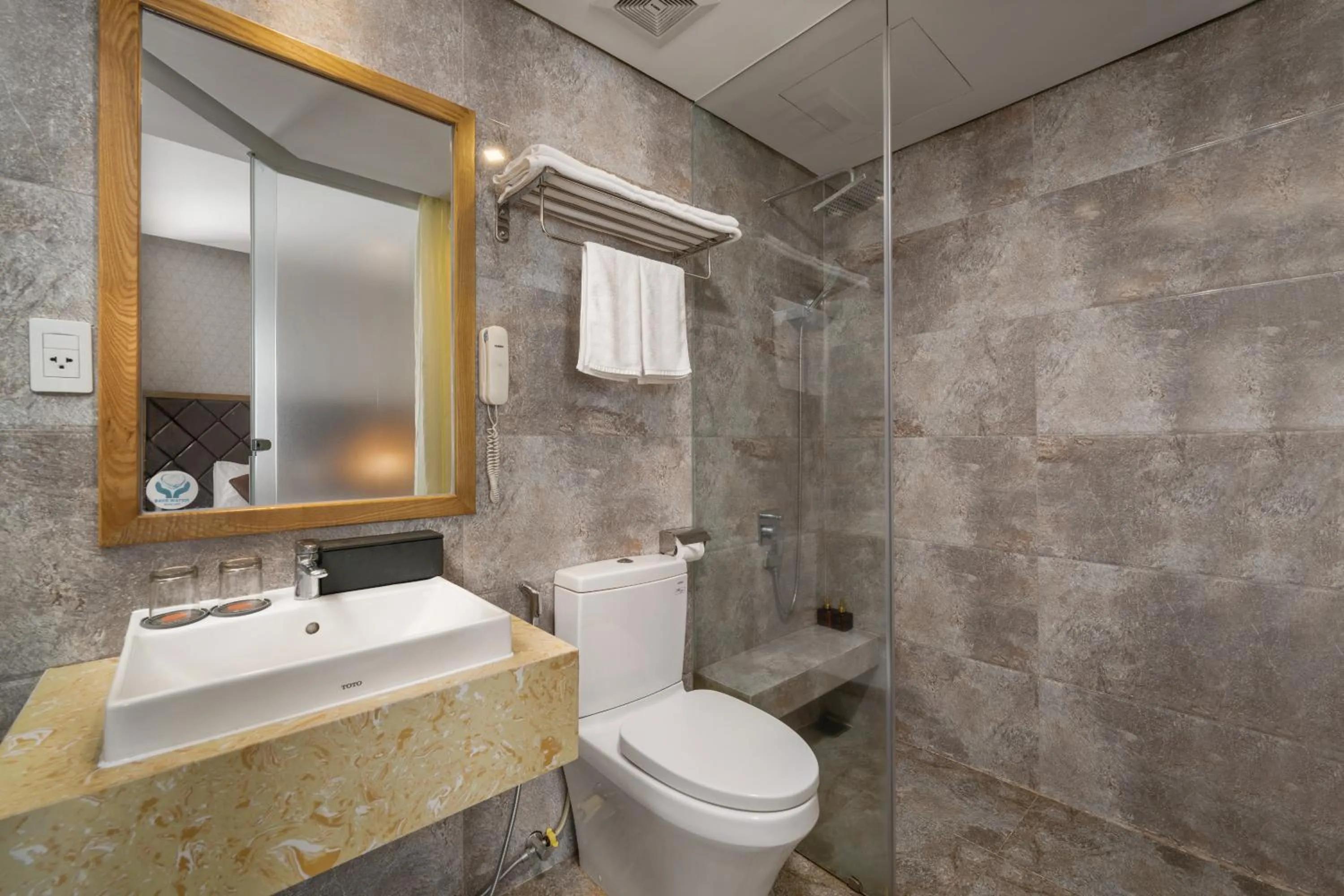 Shower in Bliss Luxury Hotel