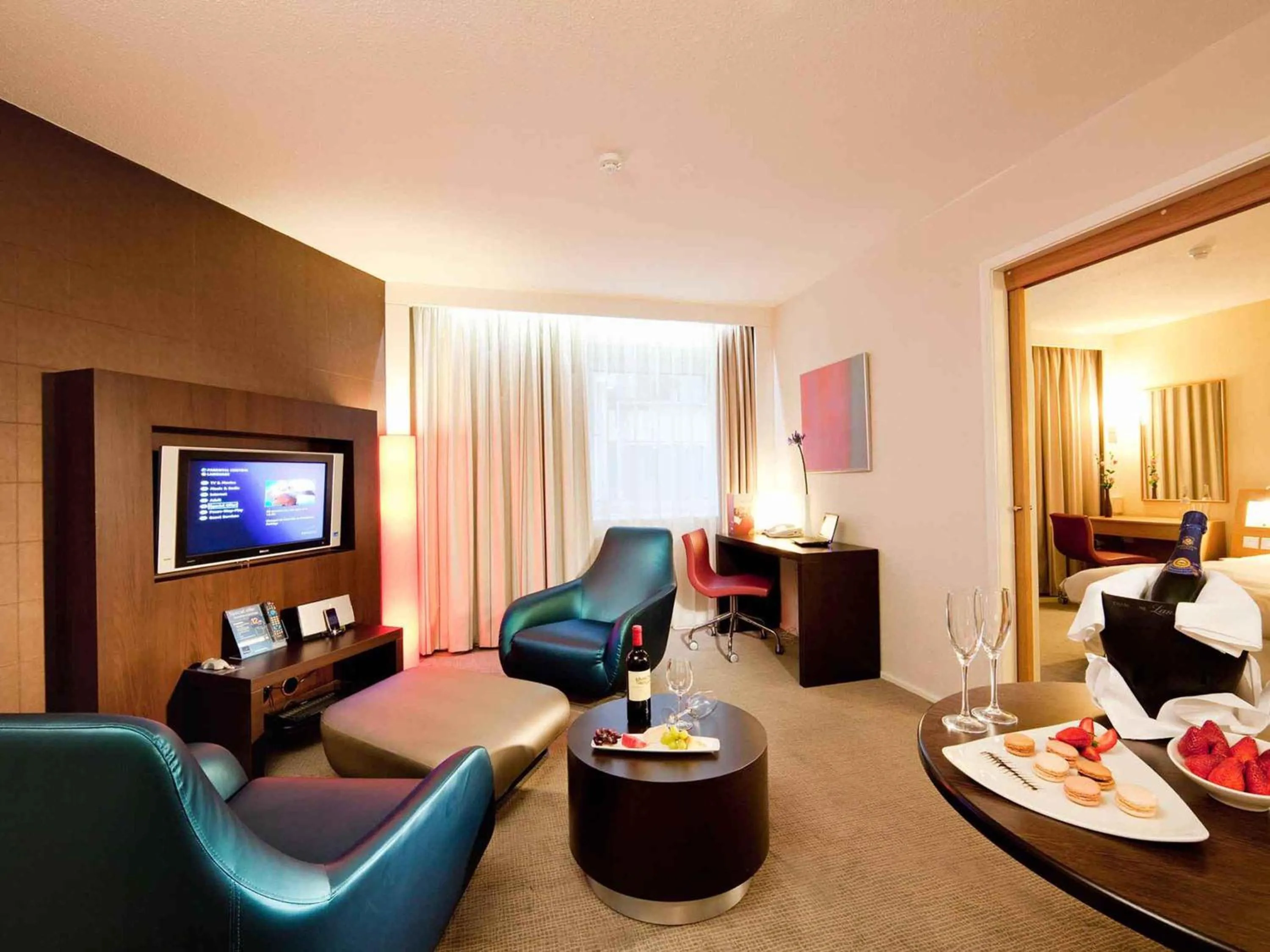 Bedroom in Novotel Sheffield Centre