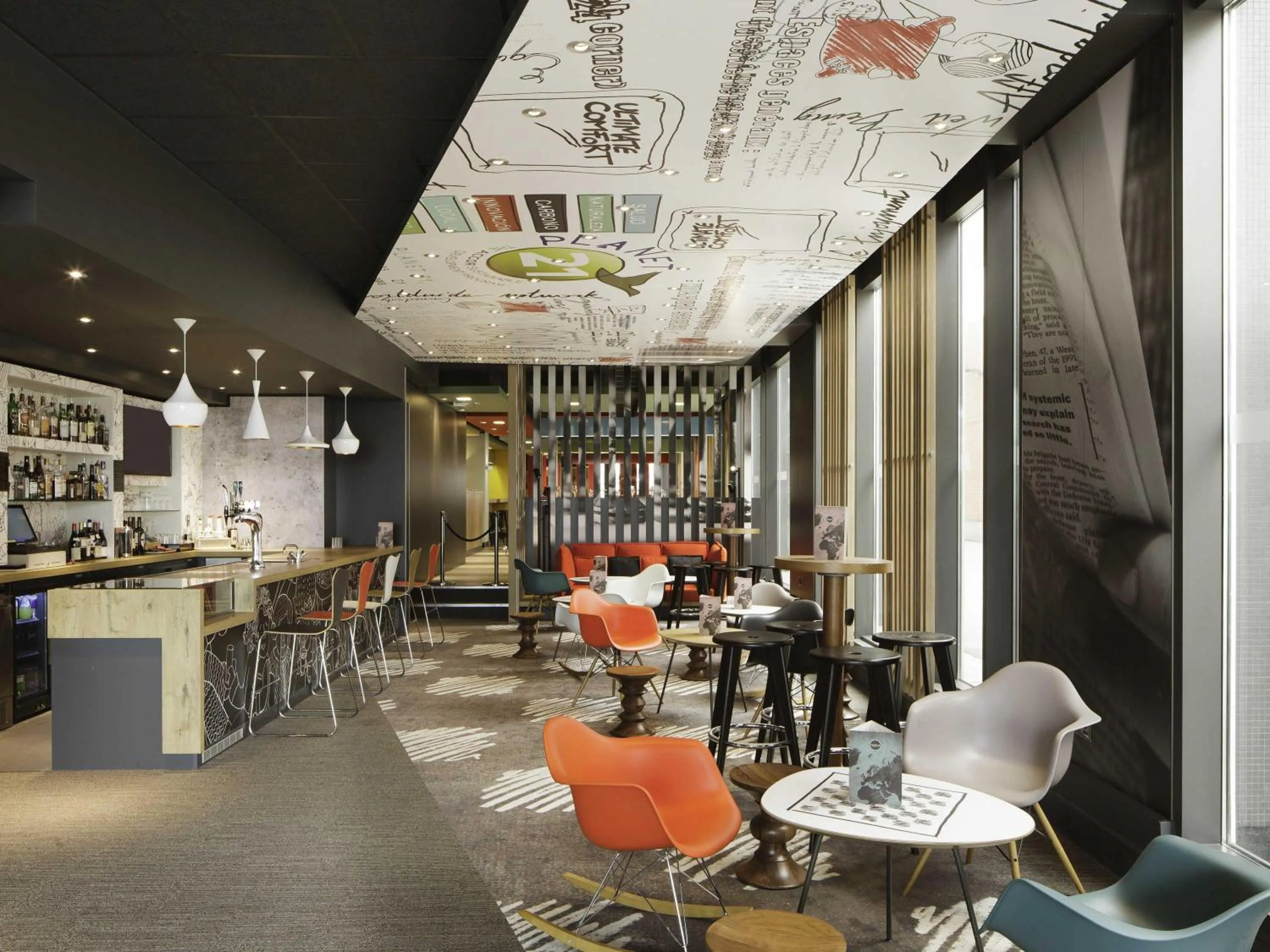 Restaurant/places to eat in ibis London Excel-Docklands