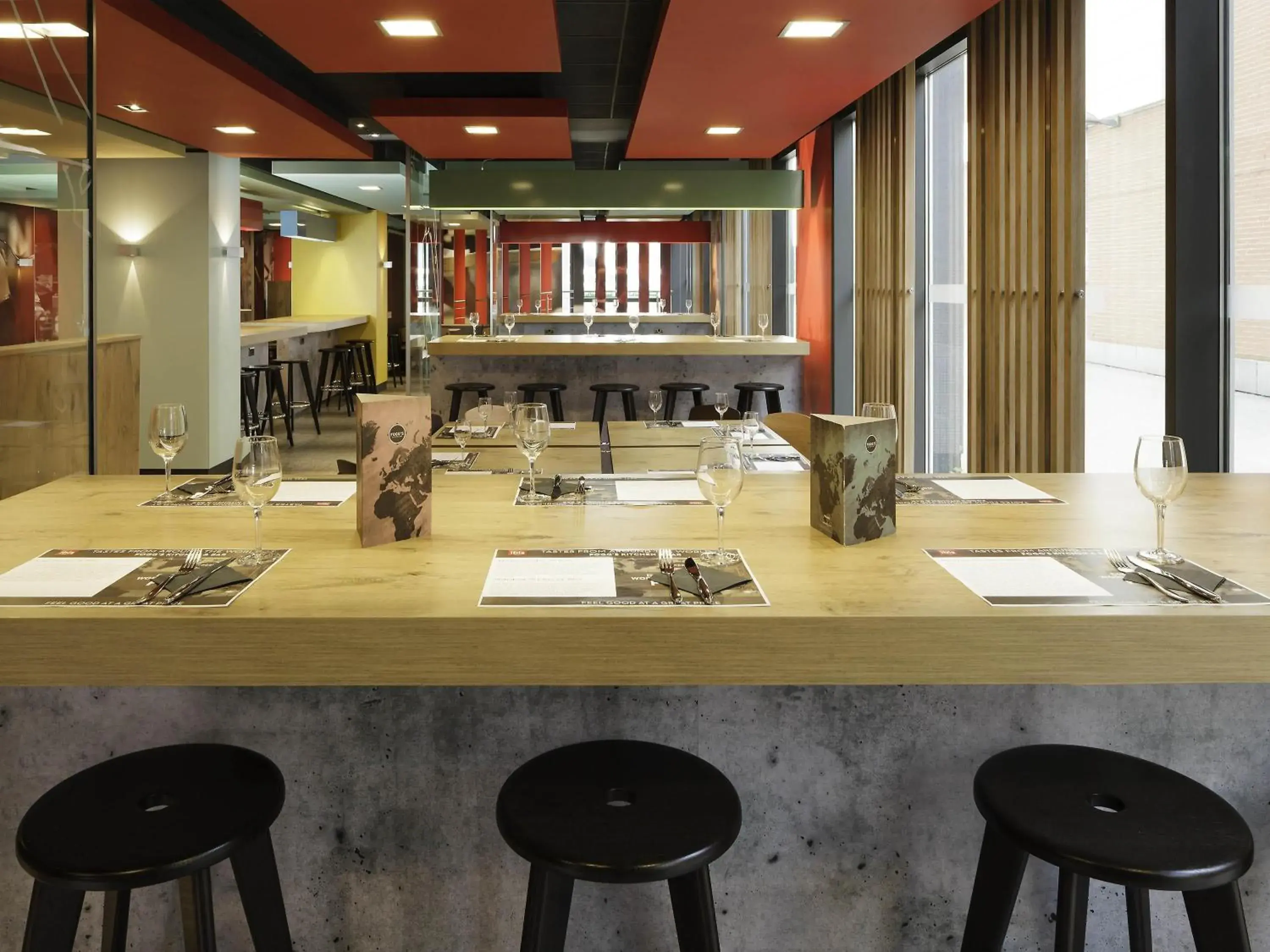 Restaurant/places to eat in ibis London Excel-Docklands Restaurant/places to eat in ibis London Excel-Docklands